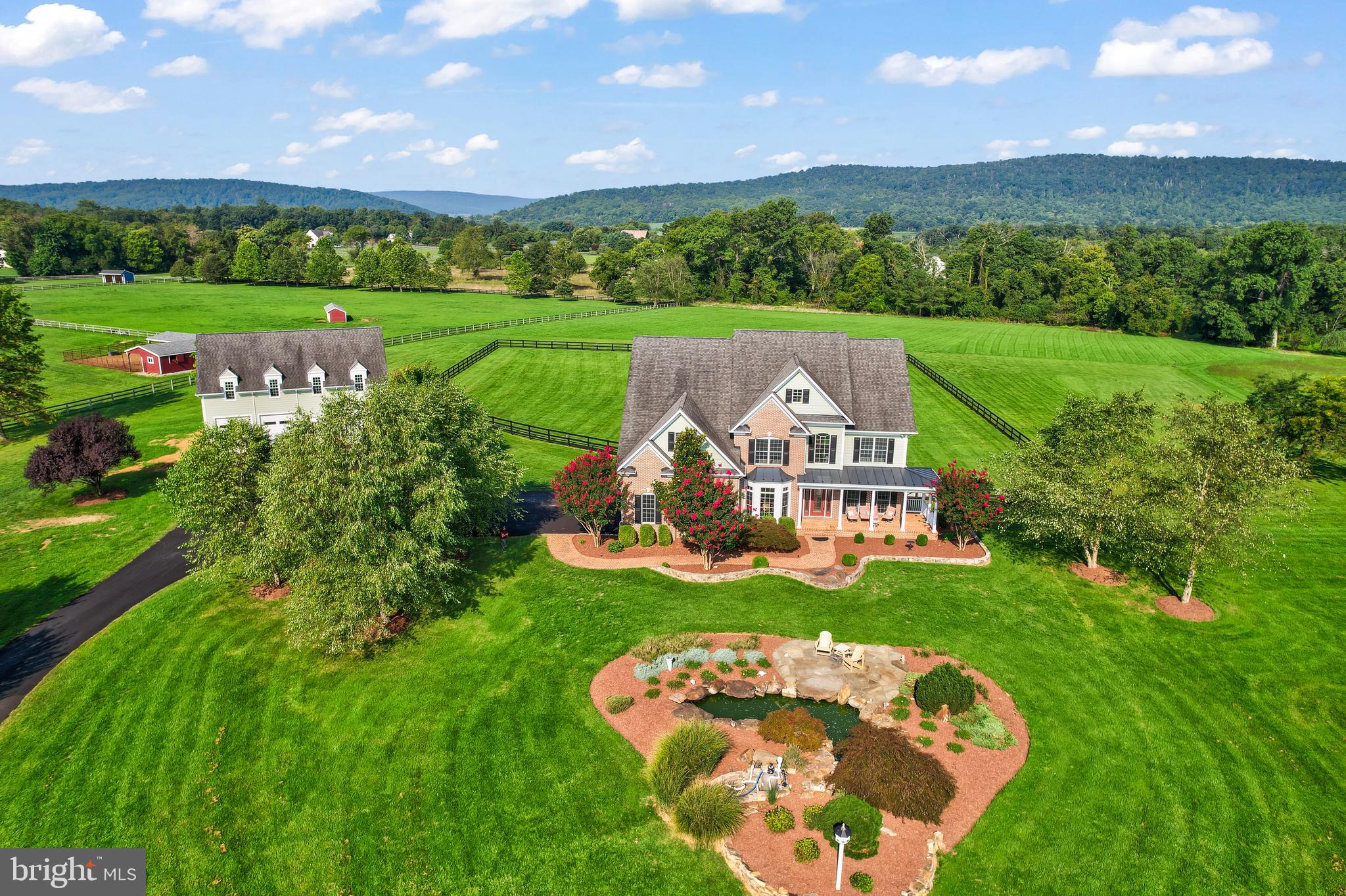 ROLLING MEADOWS - Residential