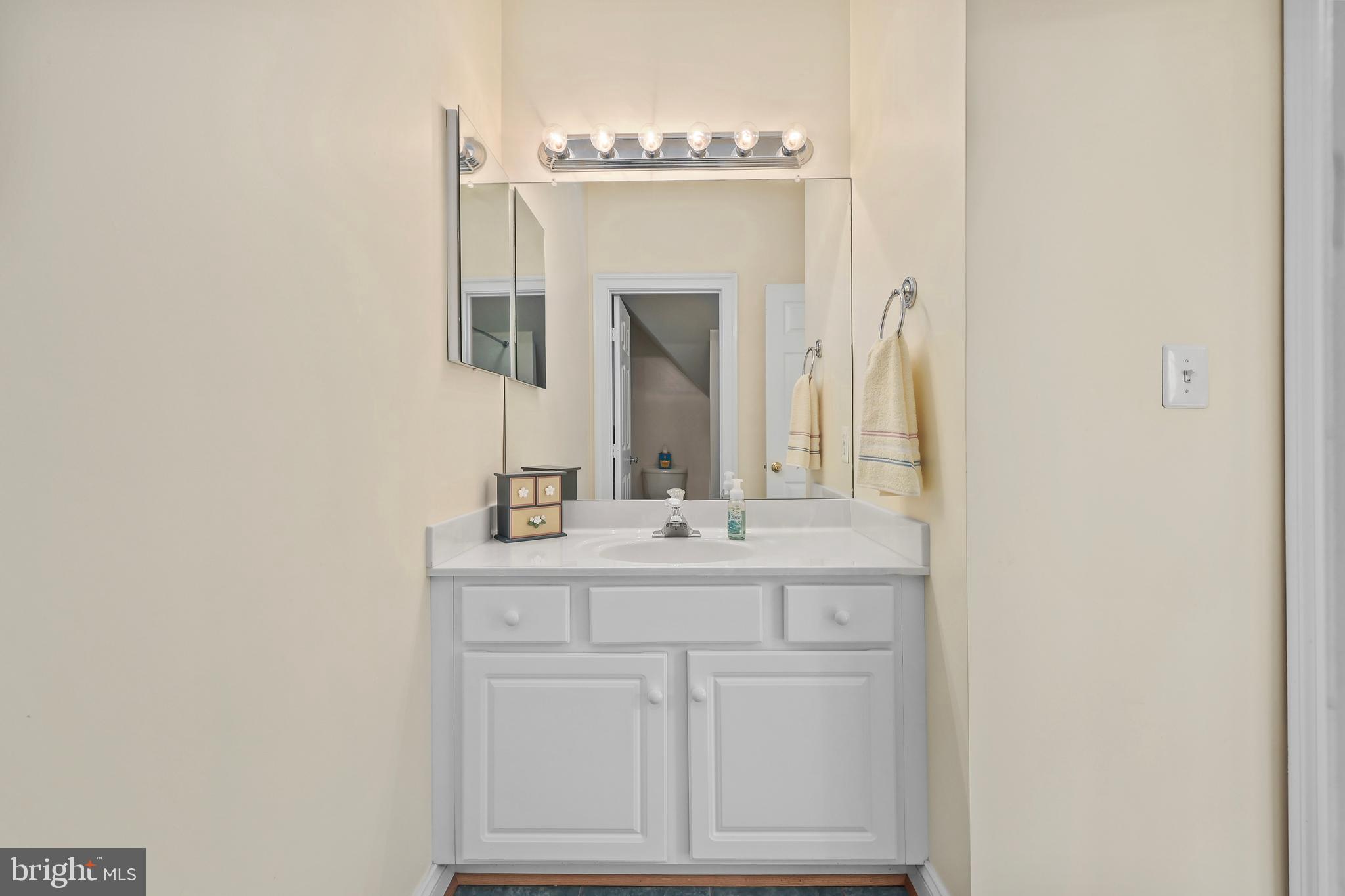 ROLLING MEADOWS - Residential