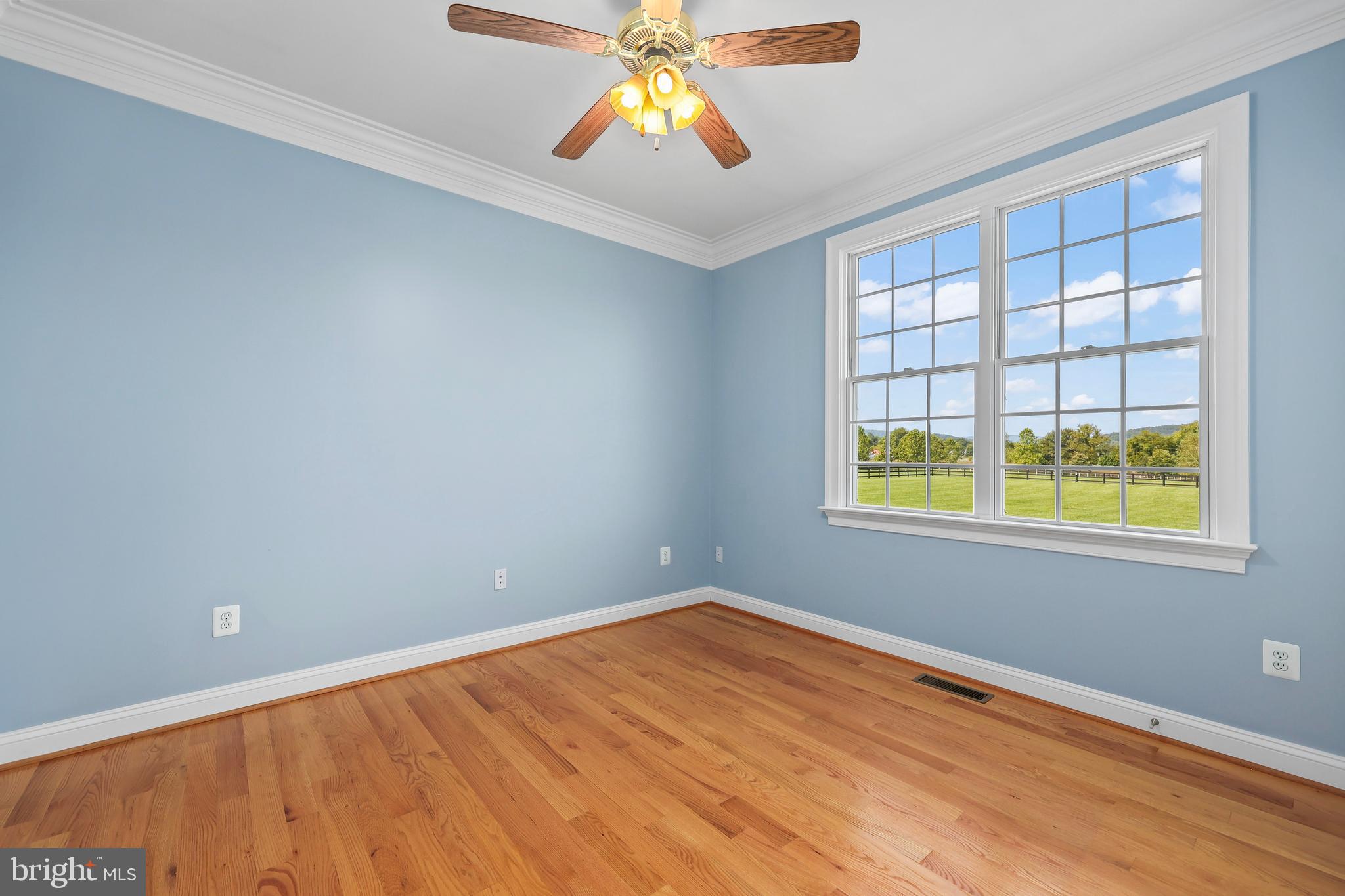 ROLLING MEADOWS - Residential