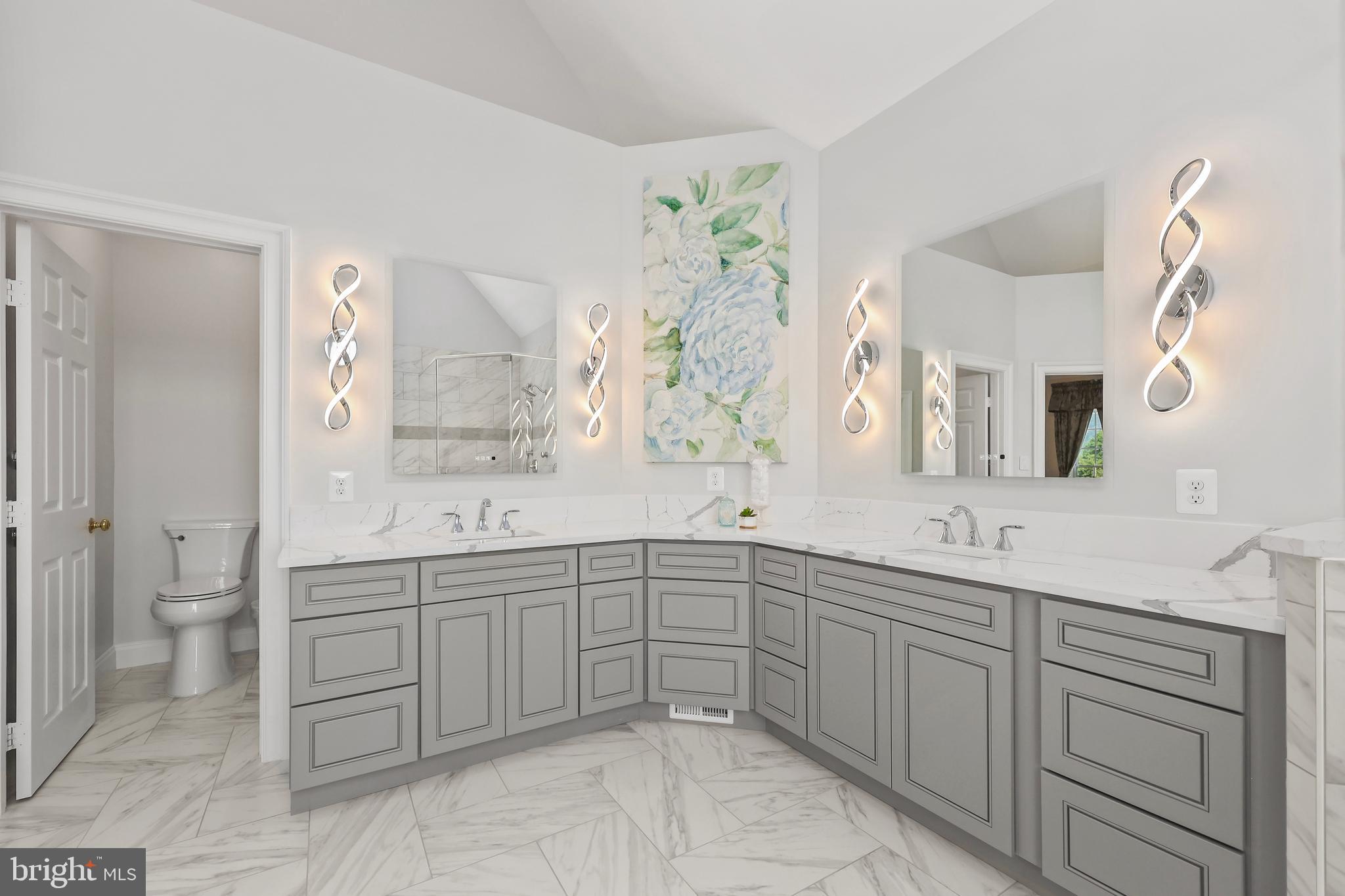 ROLLING MEADOWS - Residential