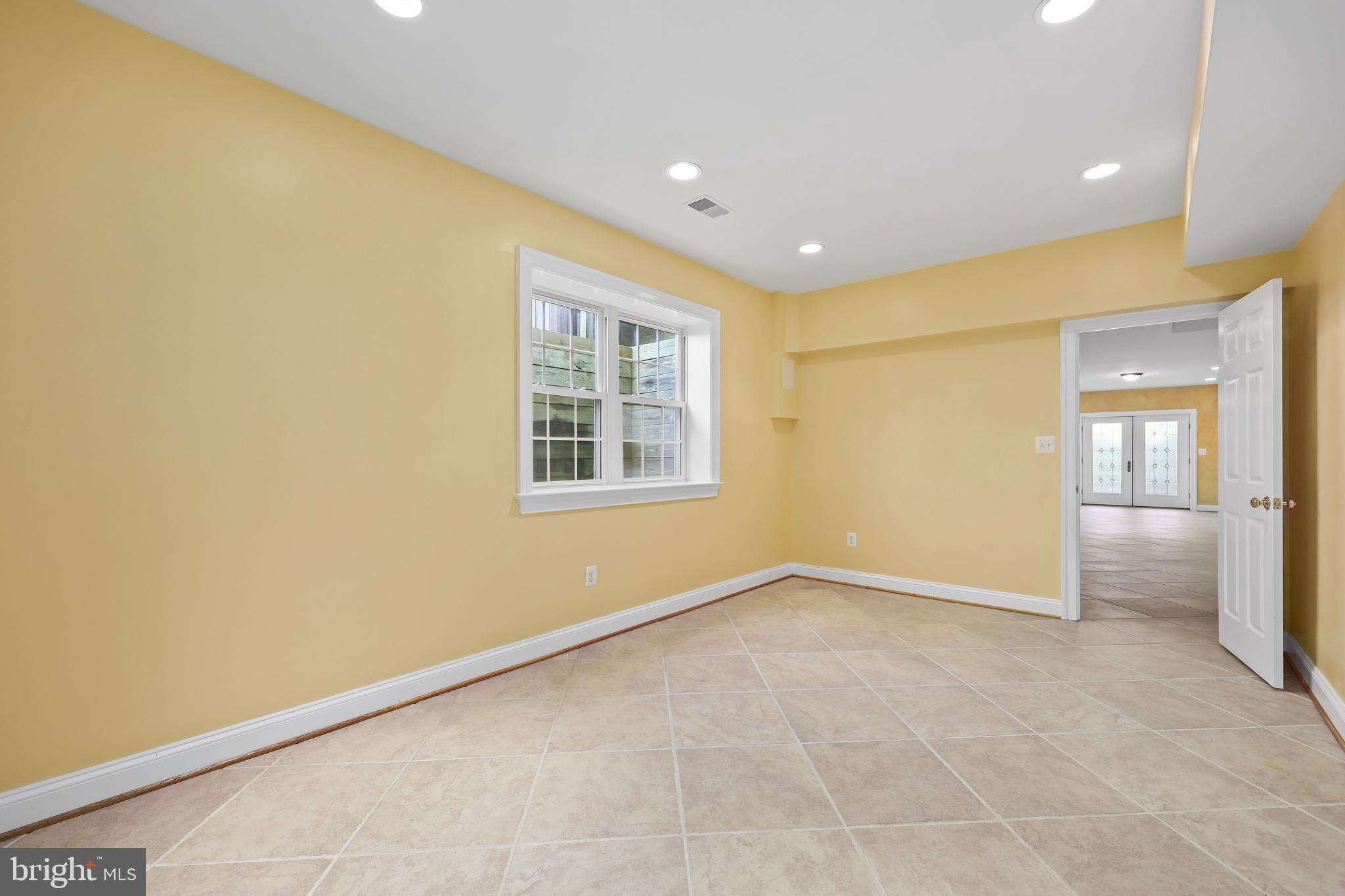 ROLLING MEADOWS - Residential