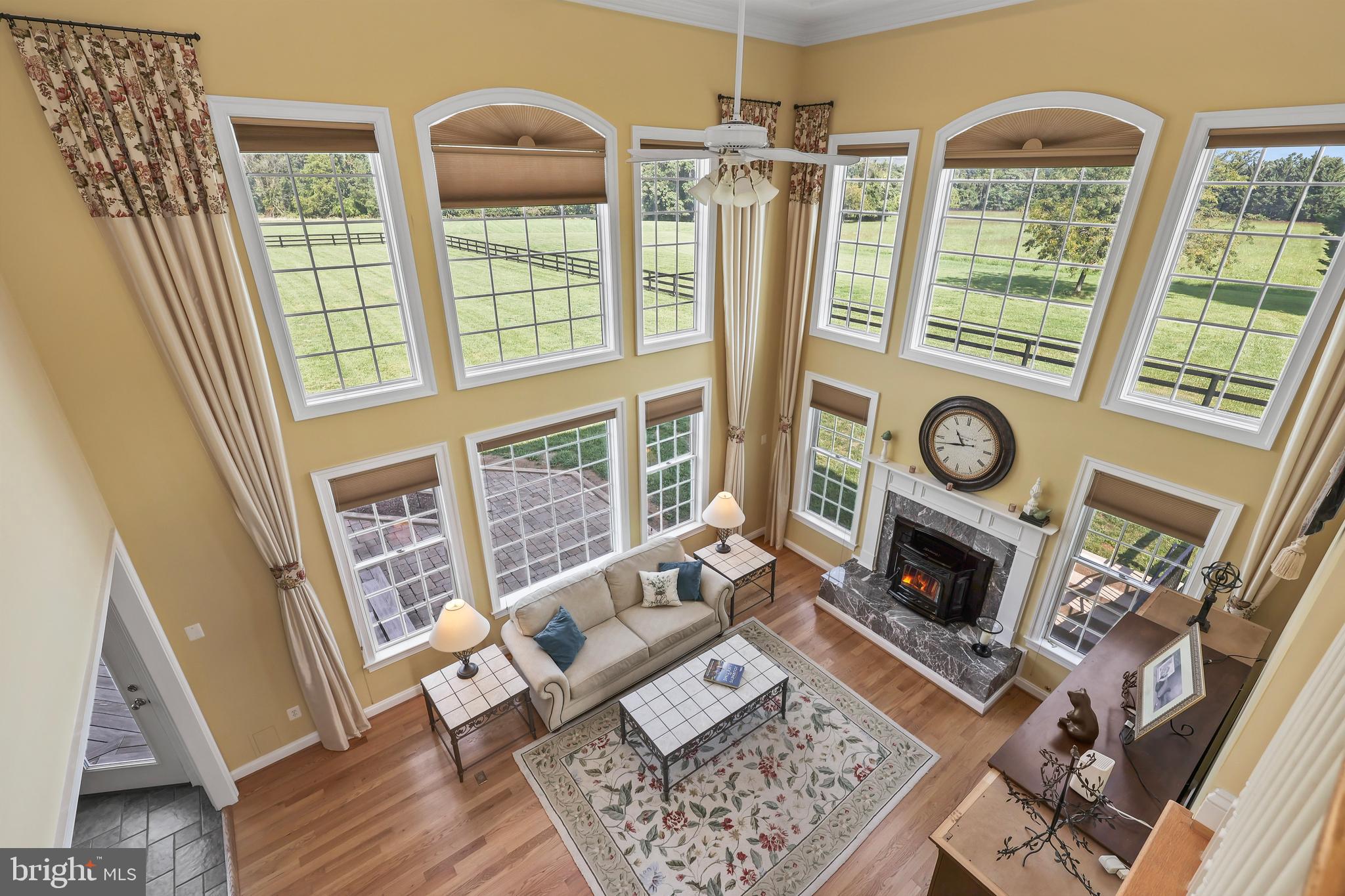 ROLLING MEADOWS - Residential