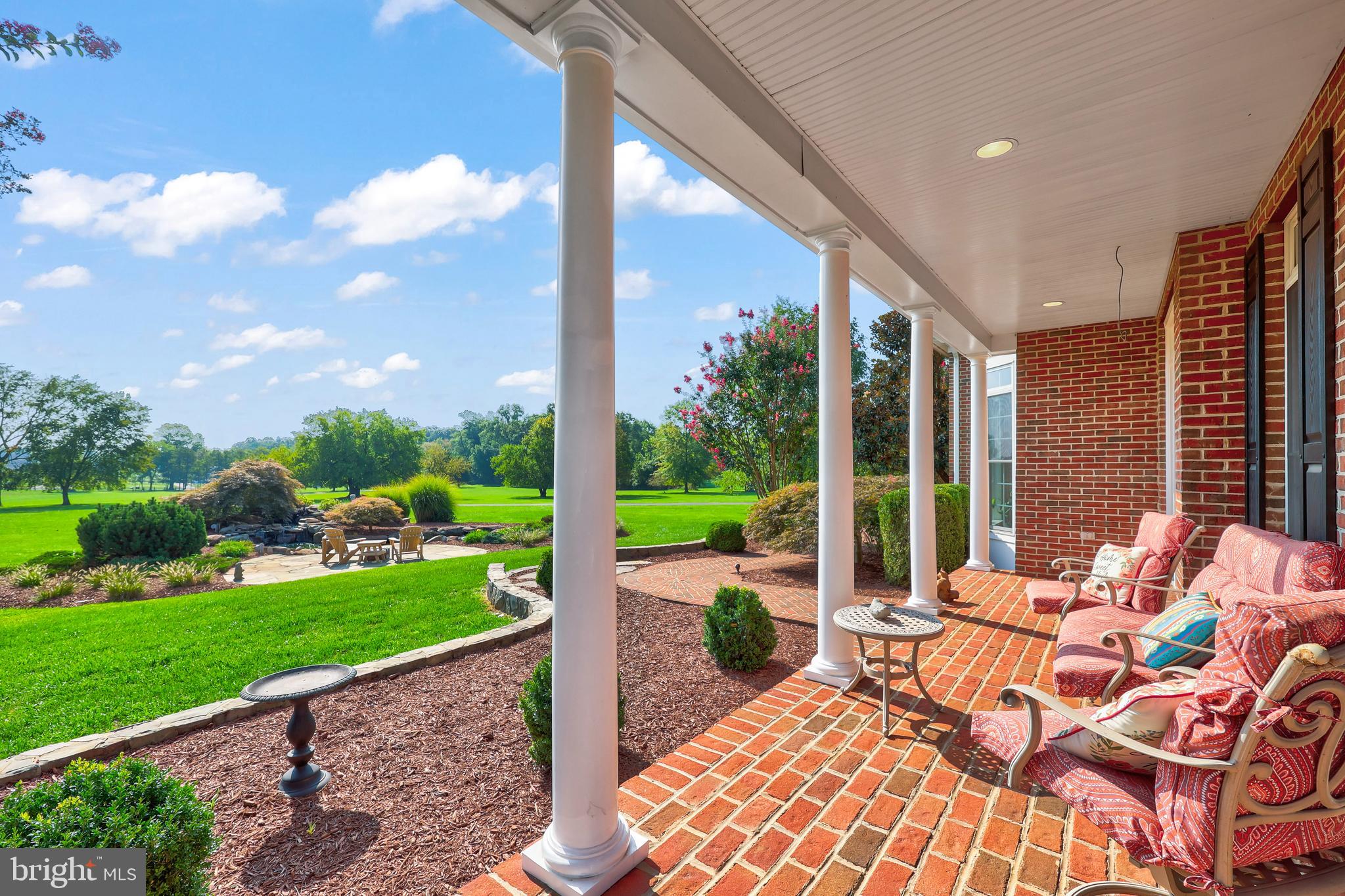 ROLLING MEADOWS - Residential