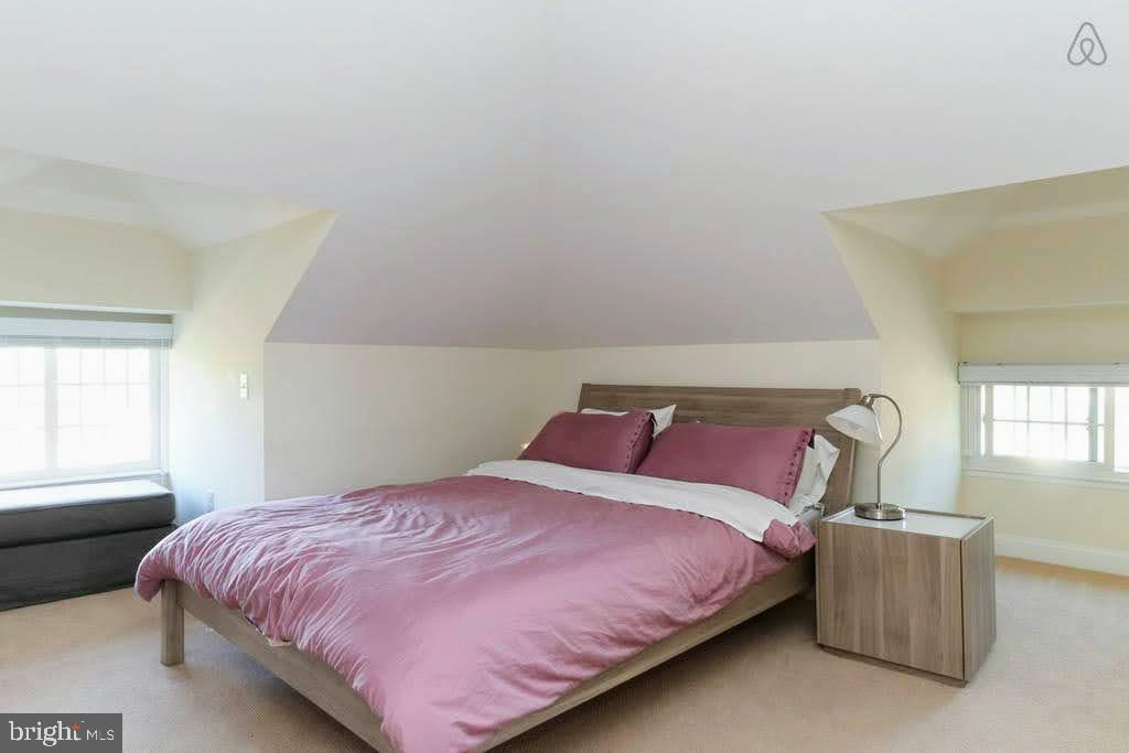 BALLSTON - Residential Income