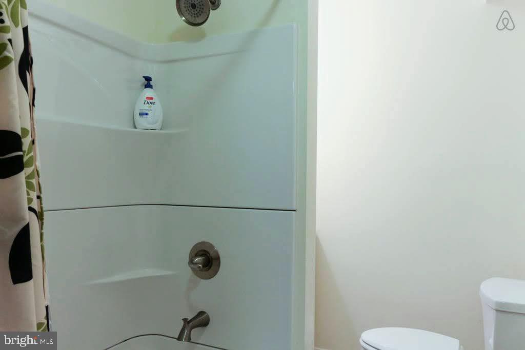 BALLSTON - Residential Income