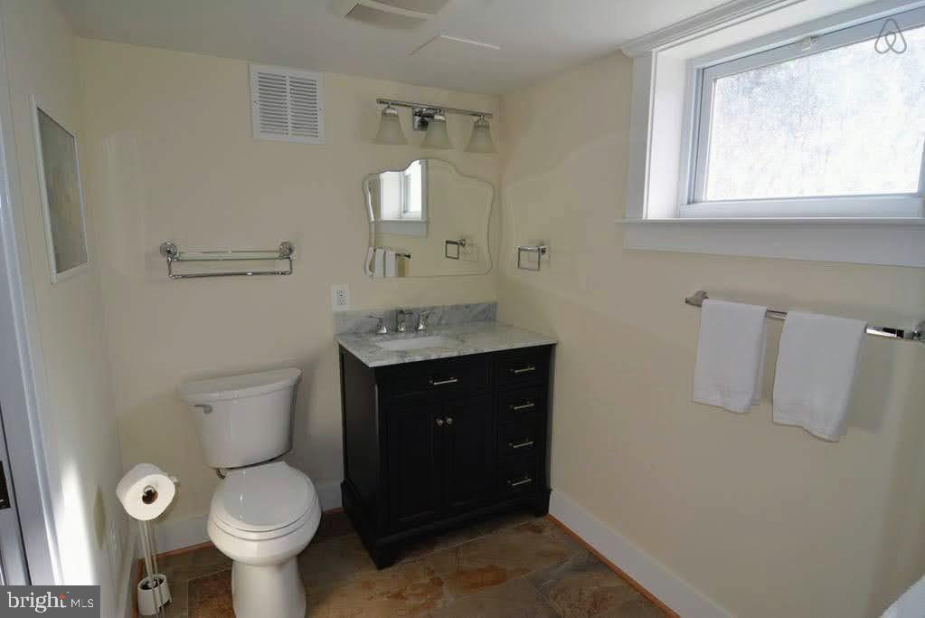 BALLSTON - Residential Income