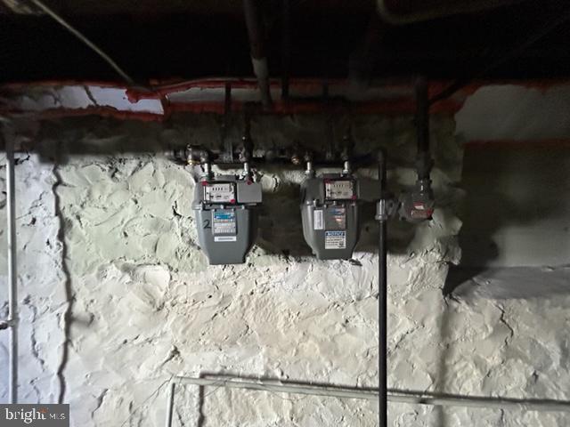 HILLTOP PARK - Residential