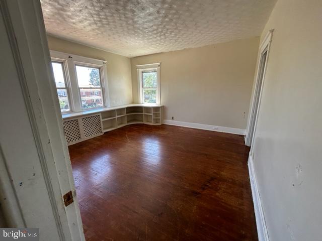 HILLTOP PARK - Residential