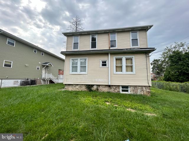 HILLTOP PARK - Residential