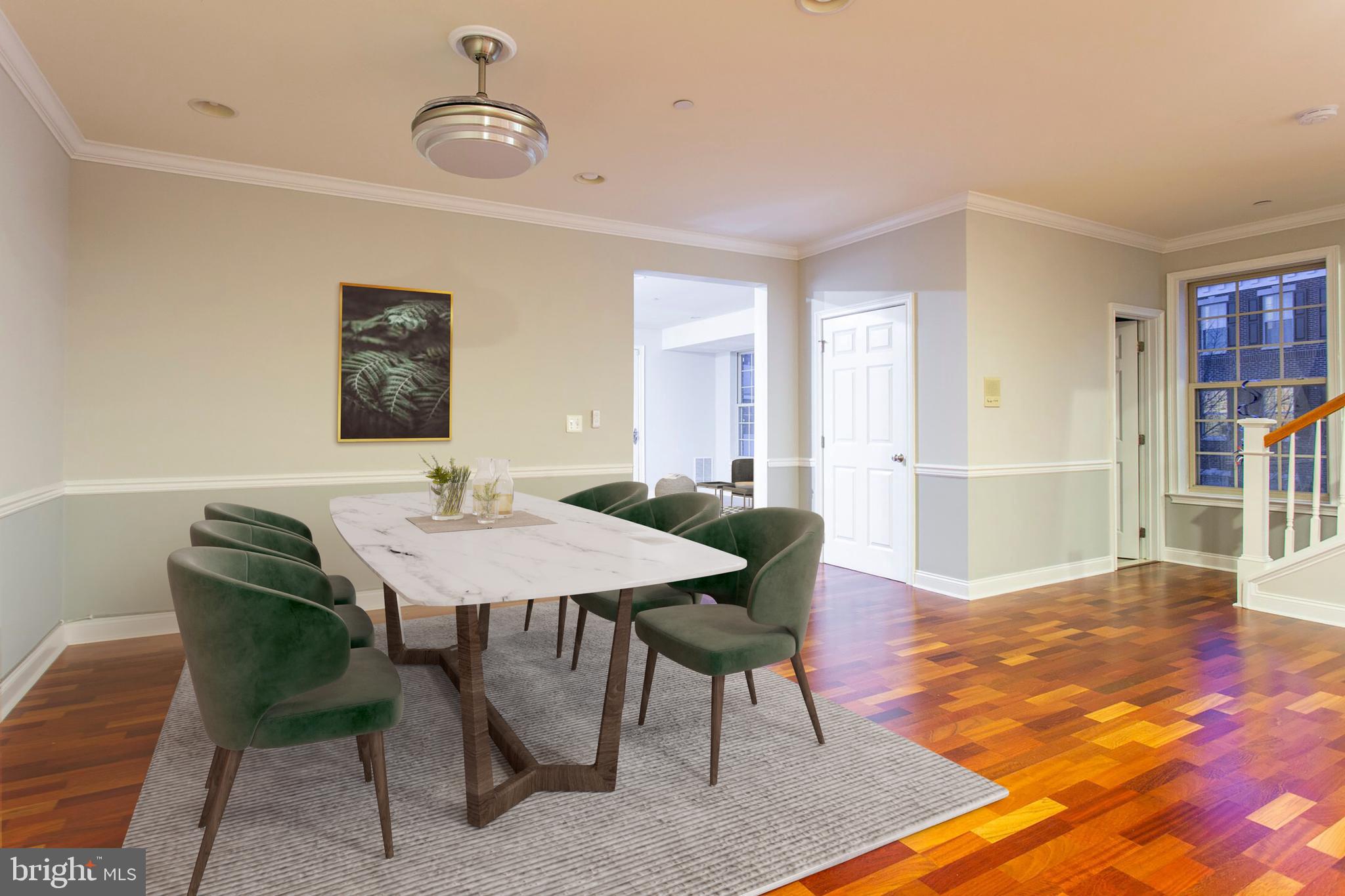 NAVAL SQUARE - Residential Lease