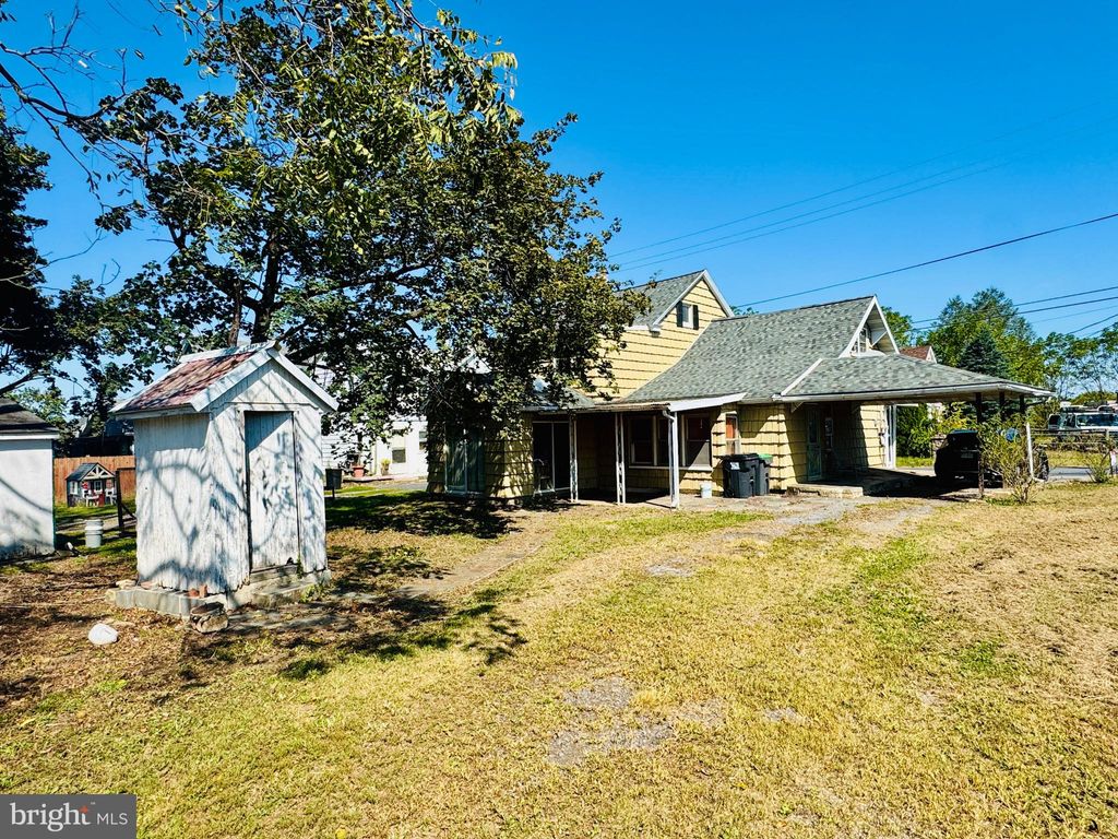 Photo of 895 Pleasant Hill Road, FLEETWOOD, PA 19522 (MLS # PABK2063102)