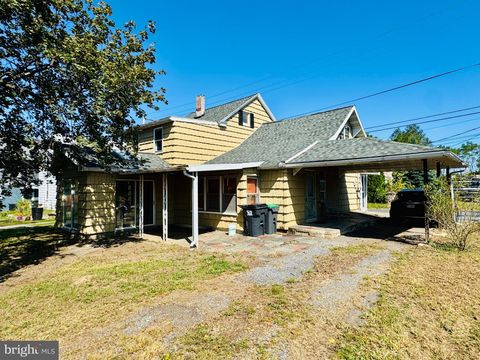 Homes For Sale - 895 Pleasant Hill Road<br/> FLEETWOOD, PA 19522