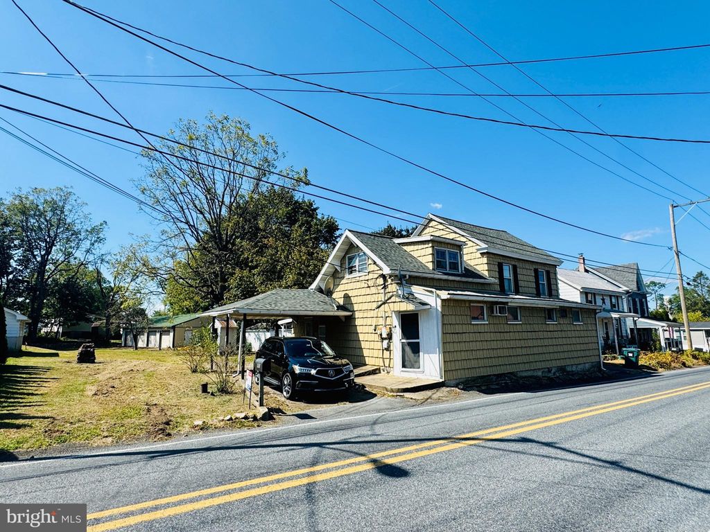 Photo of 895 Pleasant Hill Road, FLEETWOOD, PA 19522 (MLS # PABK2063102)