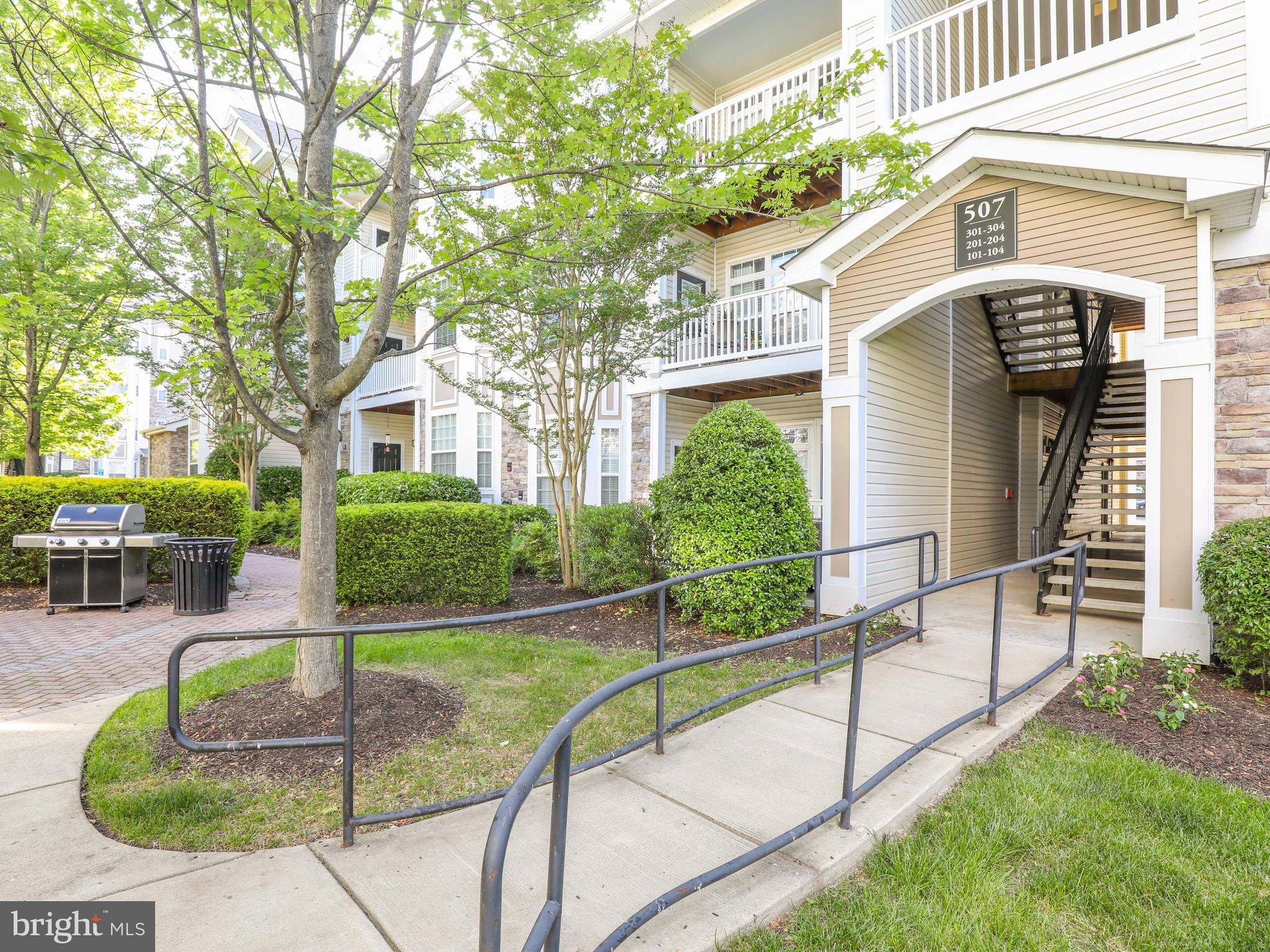 WESTCHESTER AT STRATFORD - Residential