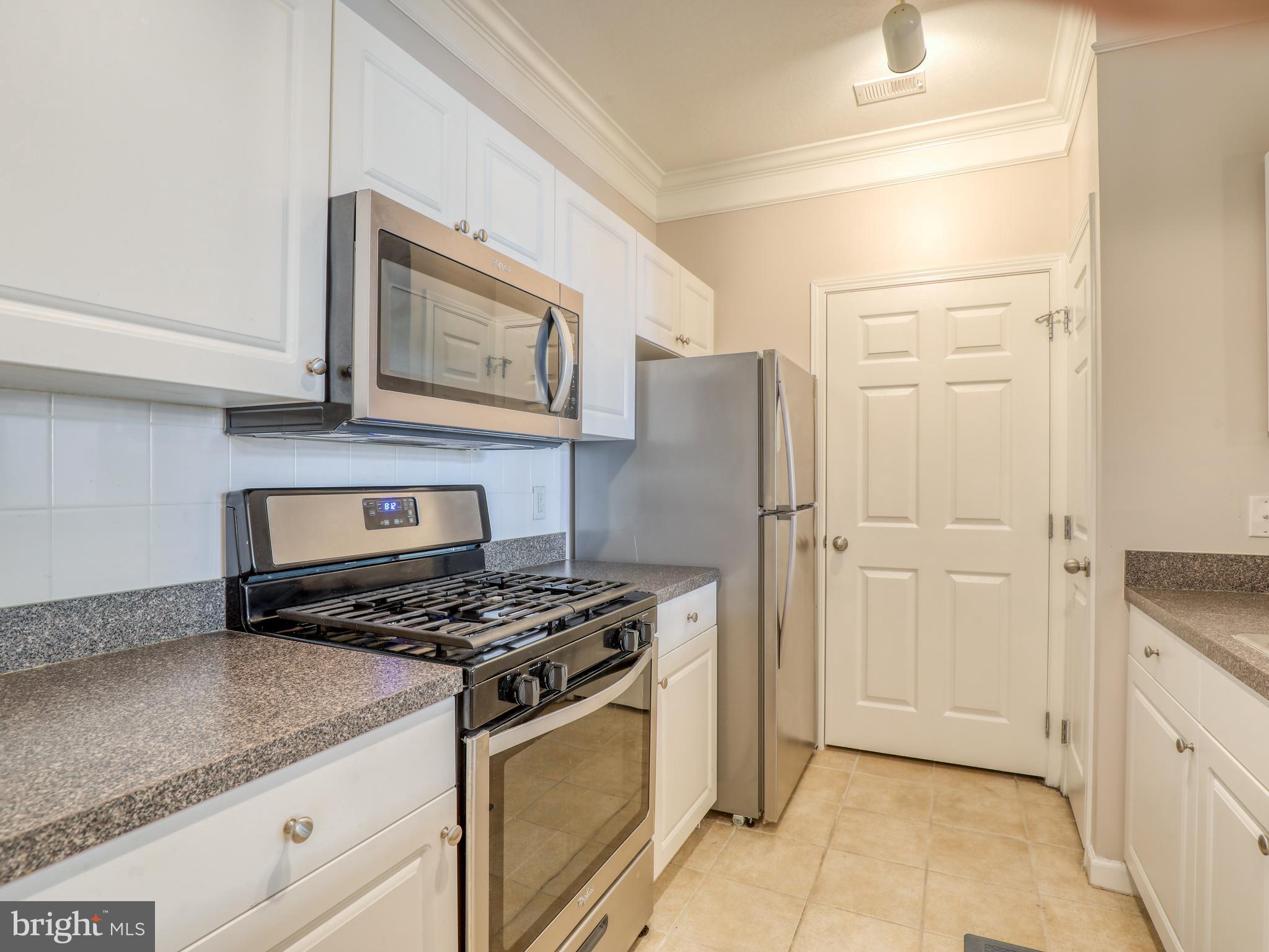 WESTCHESTER AT STRATFORD - Residential