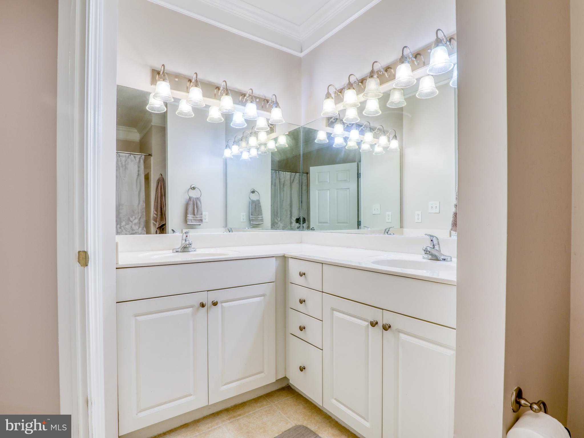 WESTCHESTER AT STRATFORD - Residential