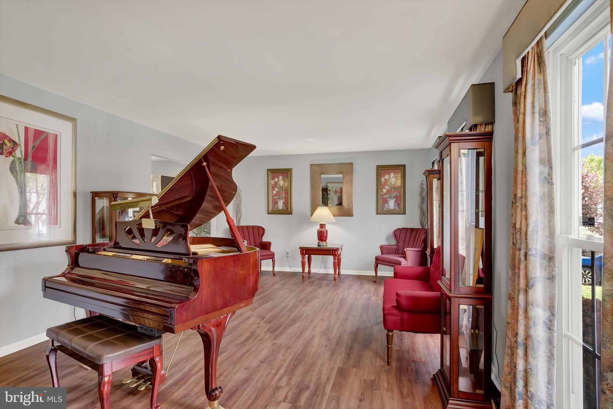 DERWOOD - Residential