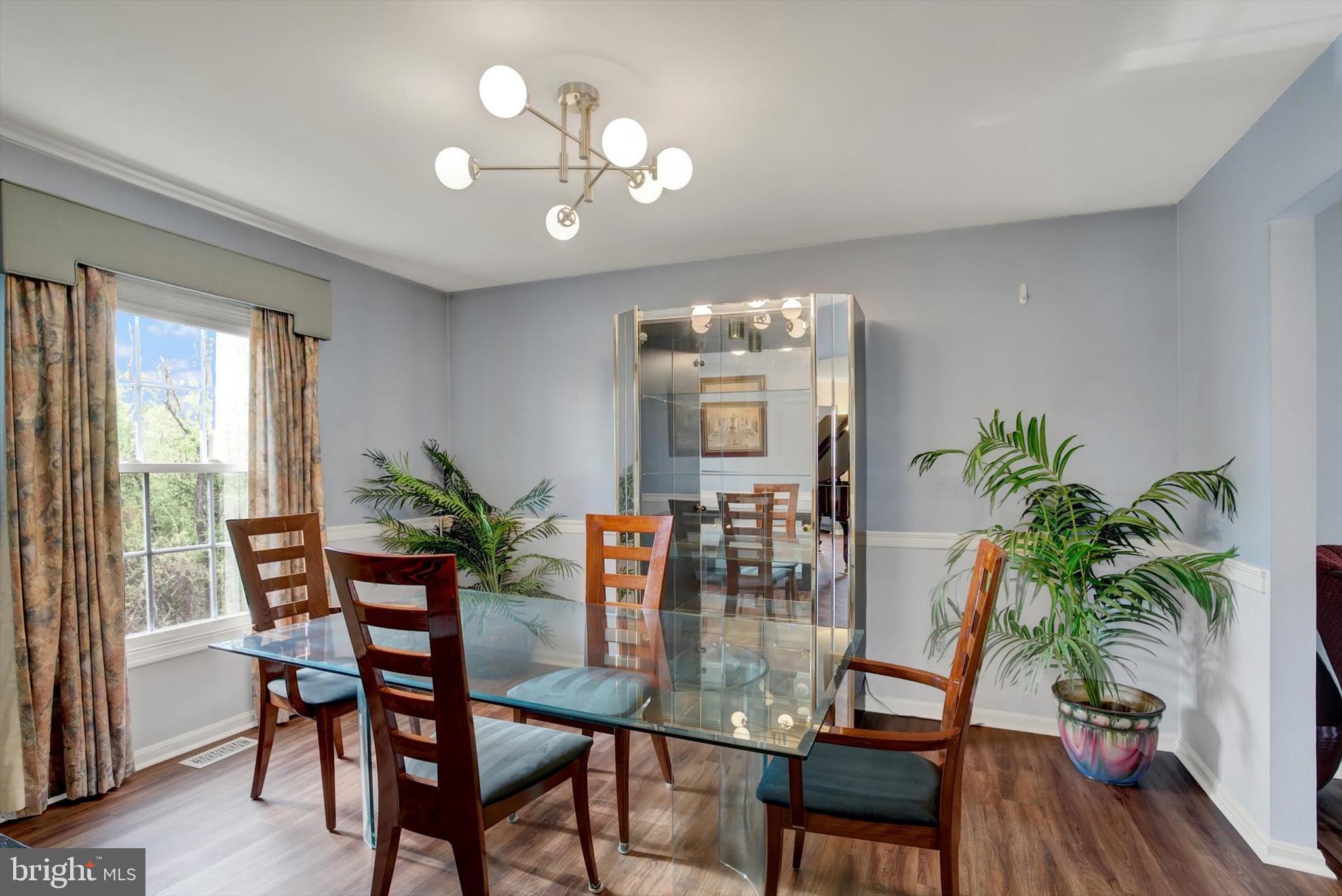 DERWOOD - Residential