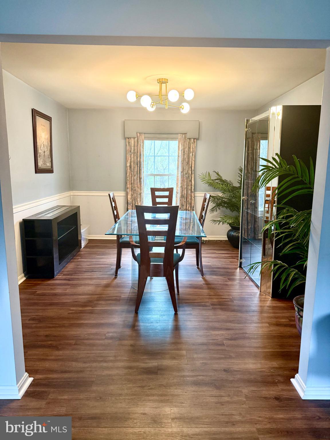 DERWOOD - Residential