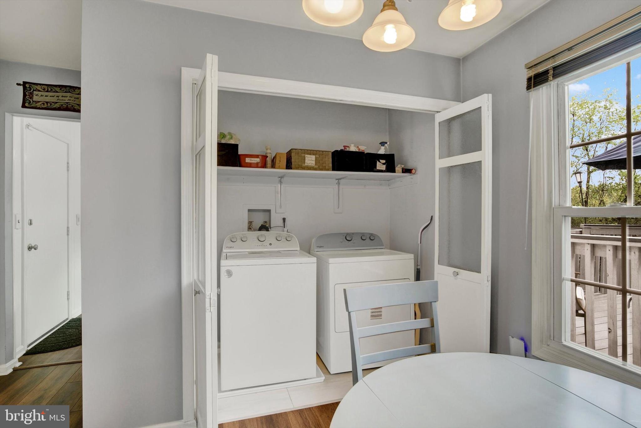 DERWOOD - Residential