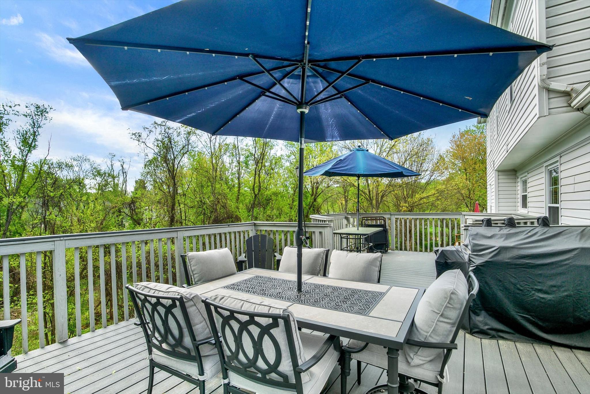 DERWOOD - Residential