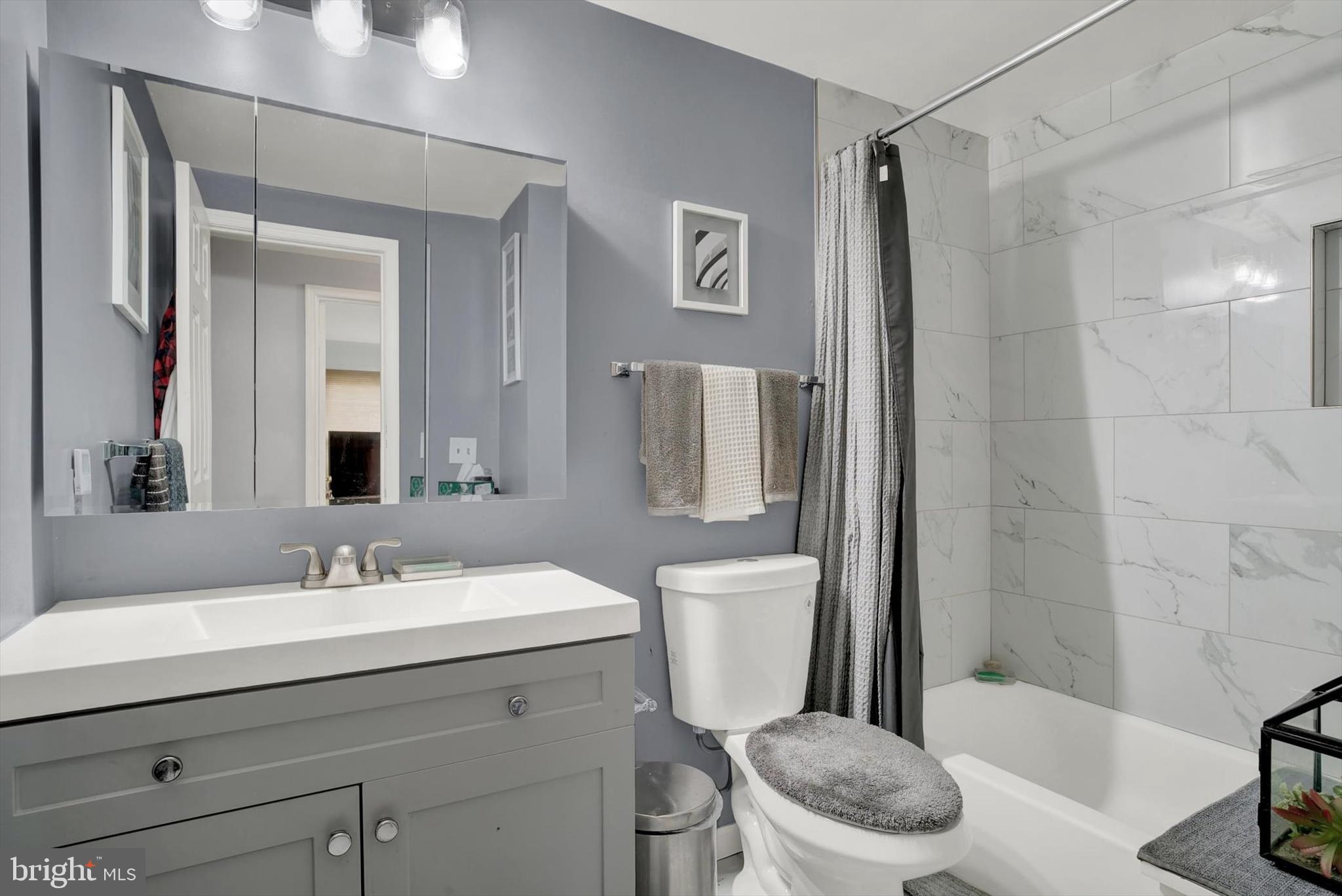 DERWOOD - Residential