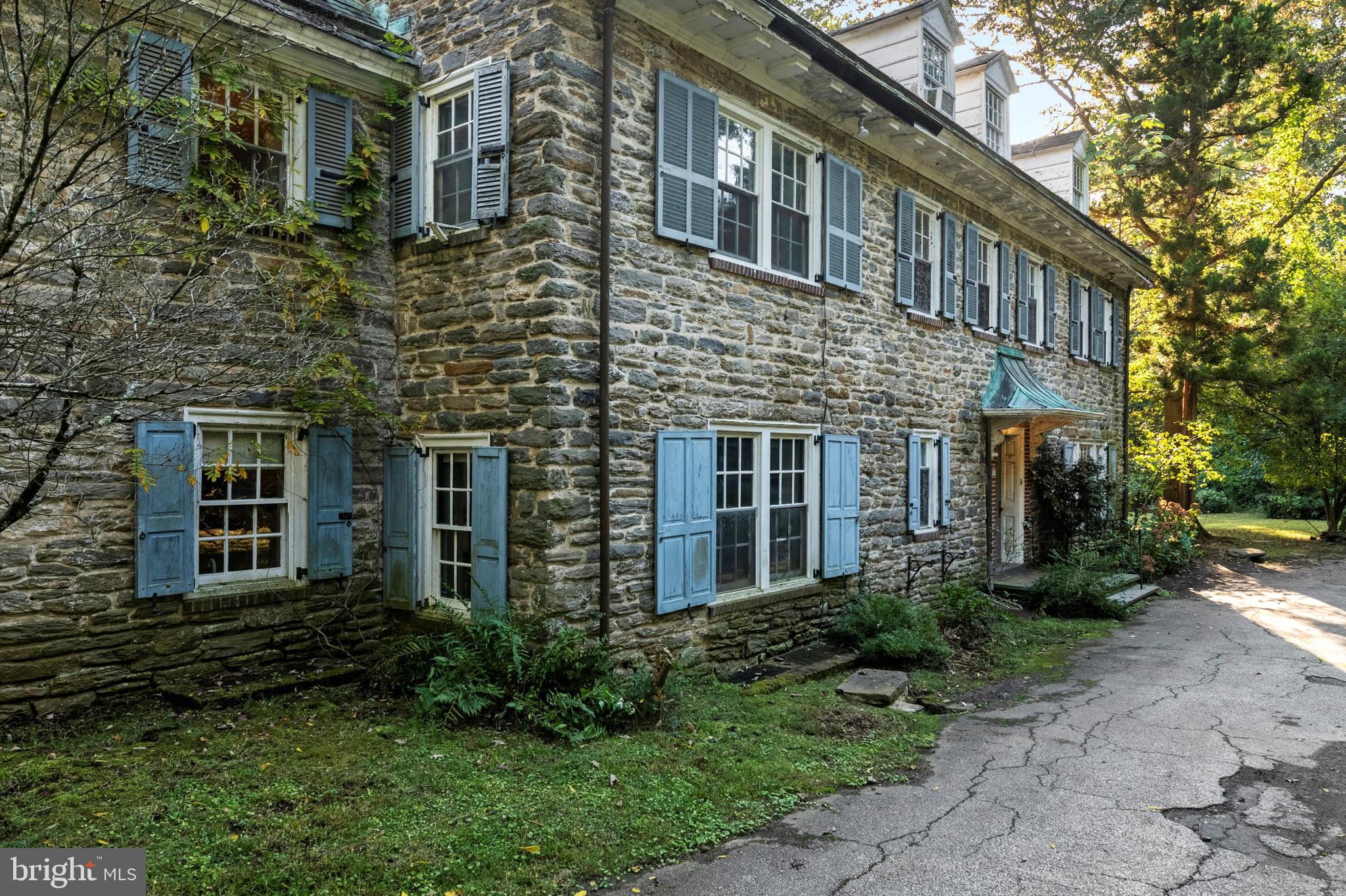 PHILADELPHIA (NORTHWEST) - Residential