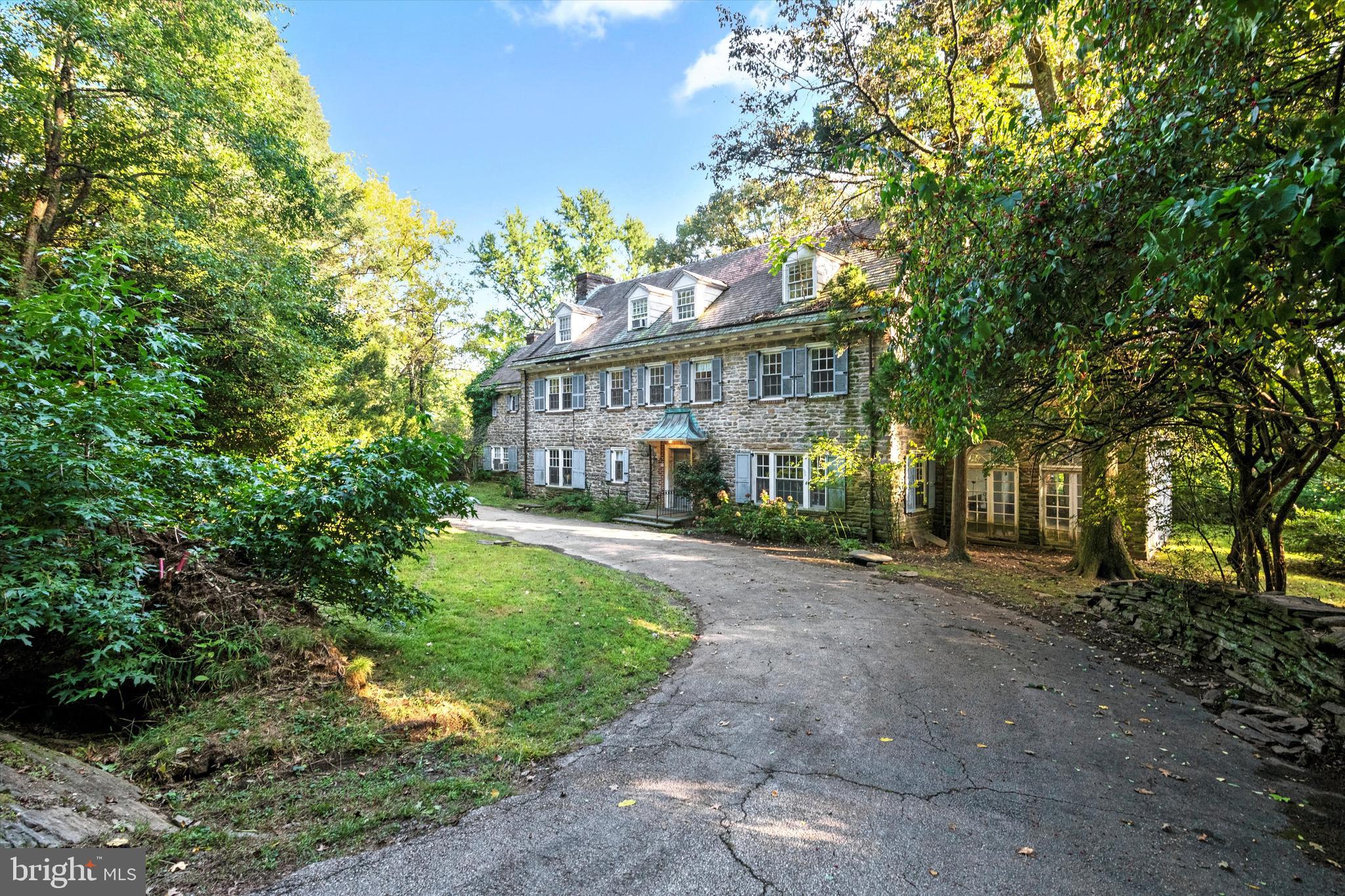 PHILADELPHIA (NORTHWEST) - Residential
