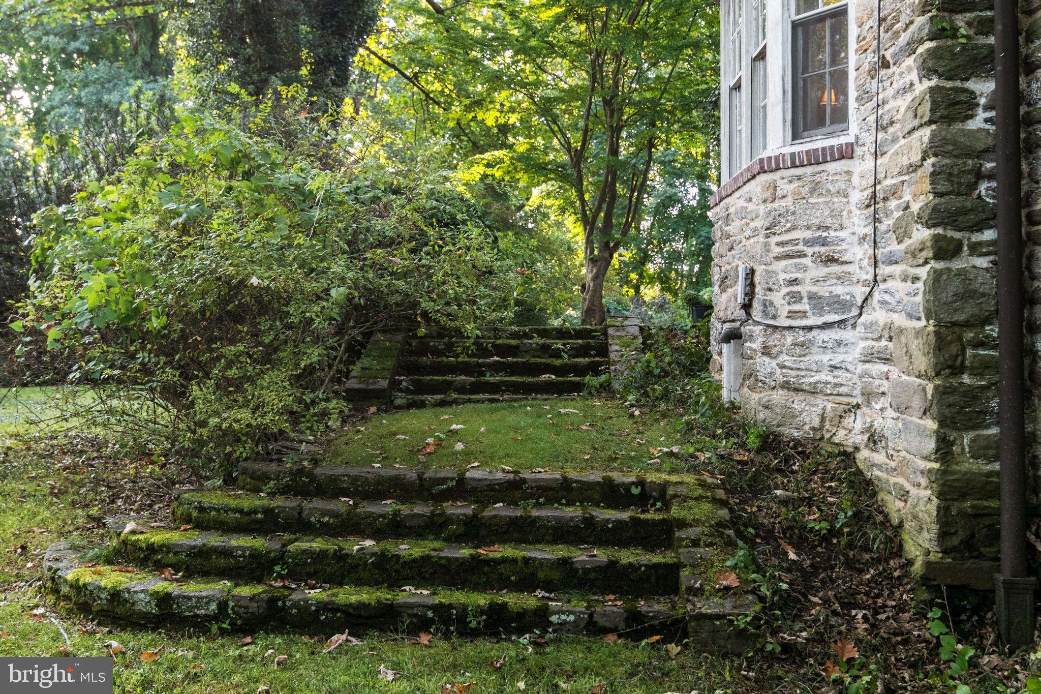 PHILADELPHIA (NORTHWEST) - Residential