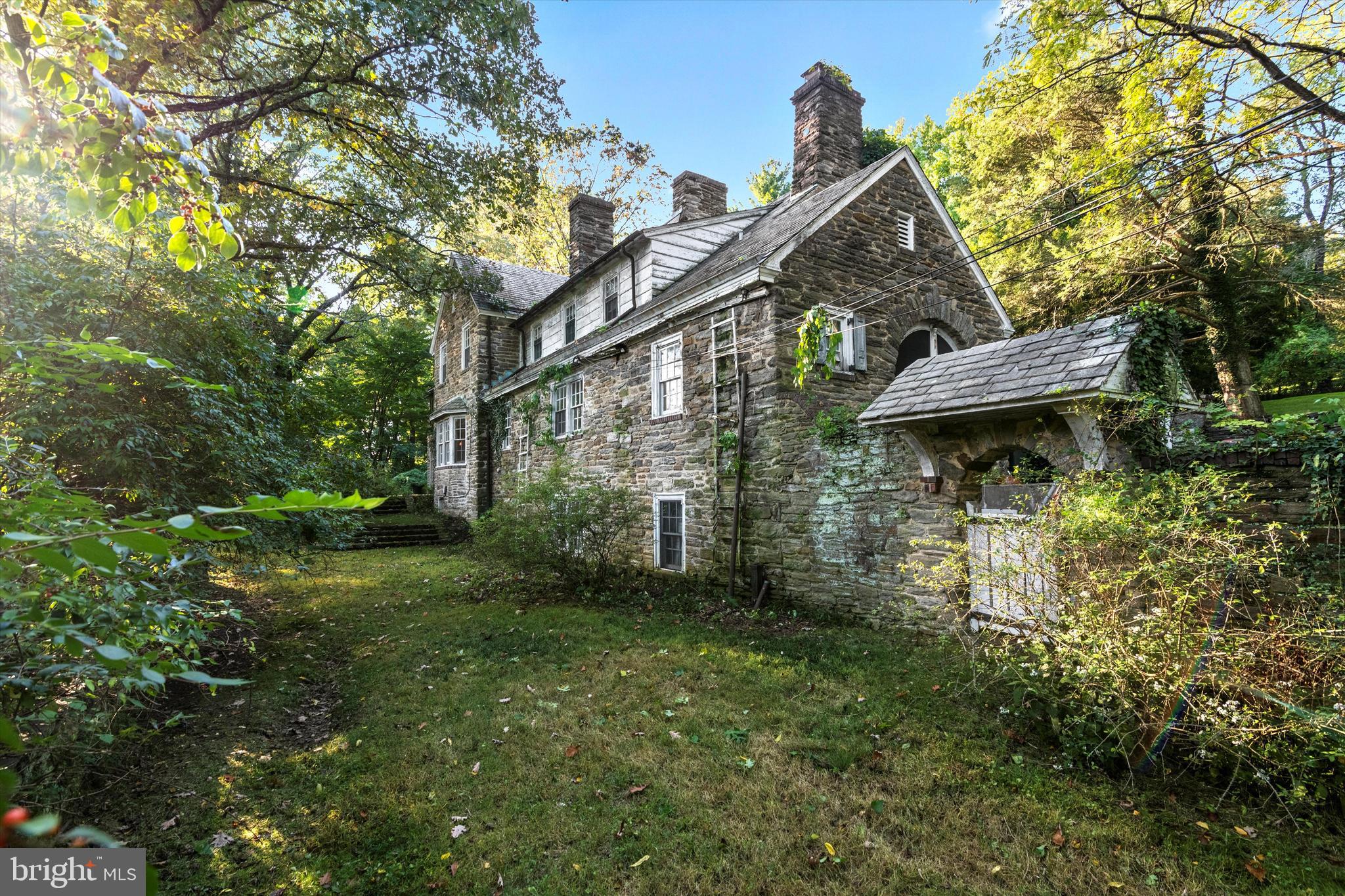 PHILADELPHIA (NORTHWEST) - Residential