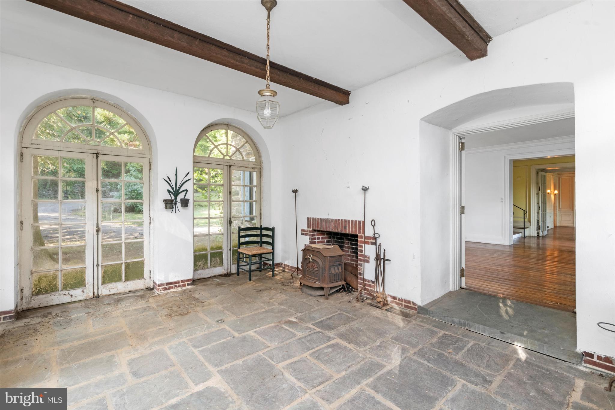 PHILADELPHIA (NORTHWEST) - Residential