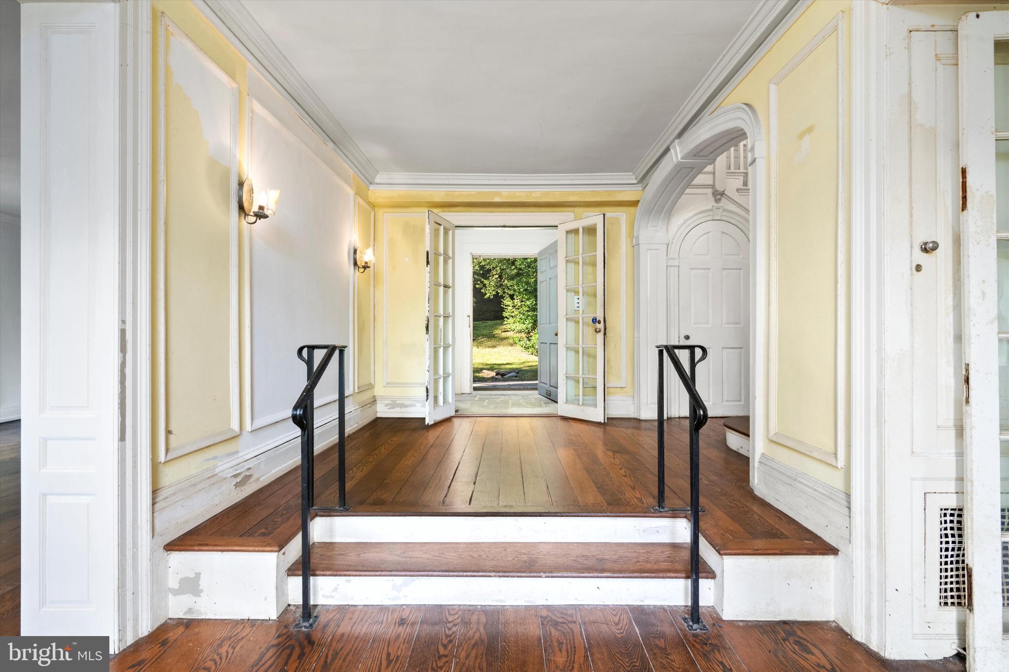 PHILADELPHIA (NORTHWEST) - Residential