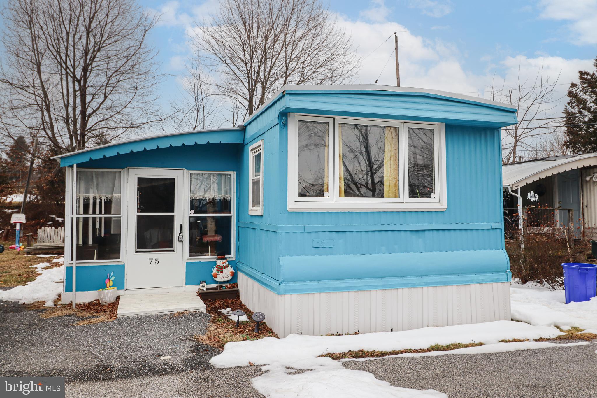 2723 S QUEEN STREET LOT 75