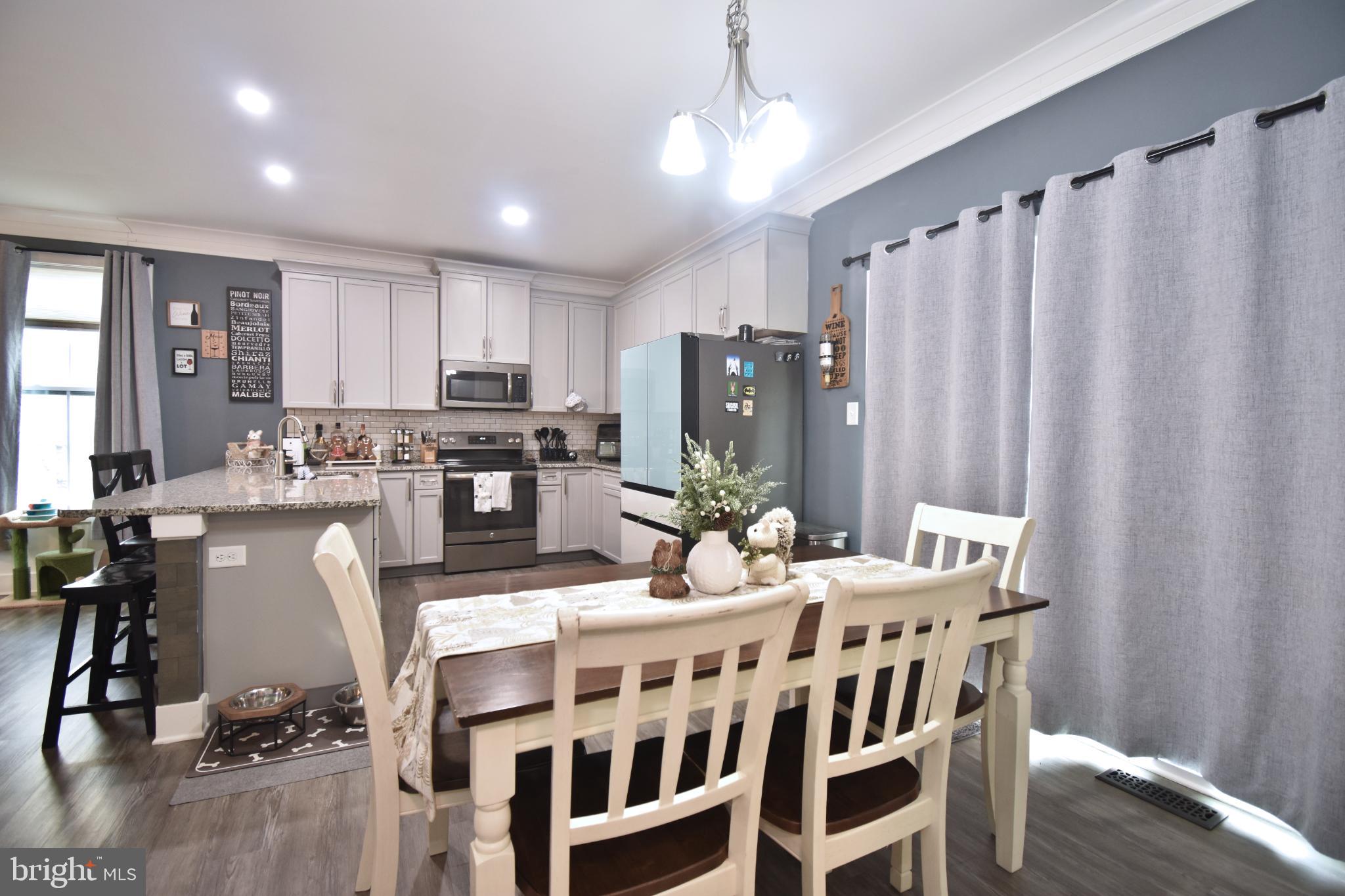 PRINCETON SHOALS - Residential