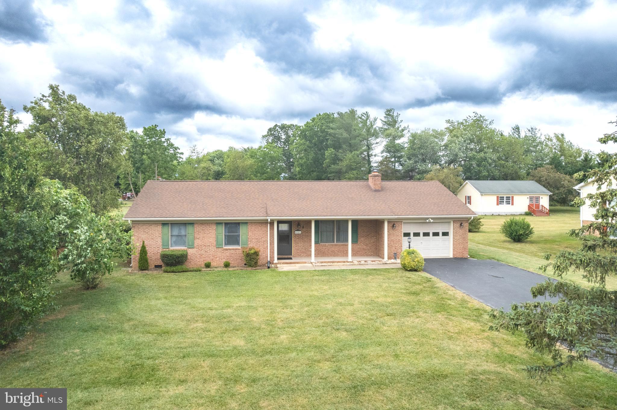 THE MEADOWS - Residential