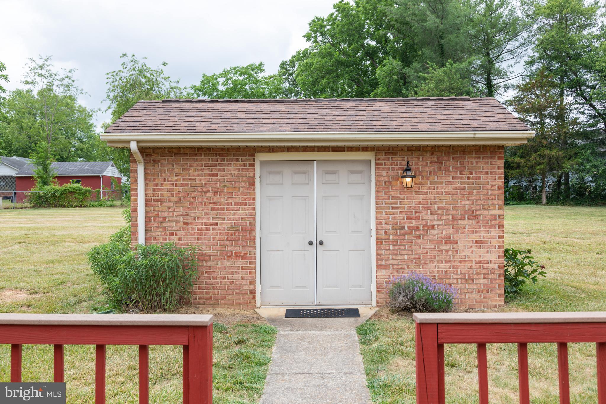 THE MEADOWS - Residential