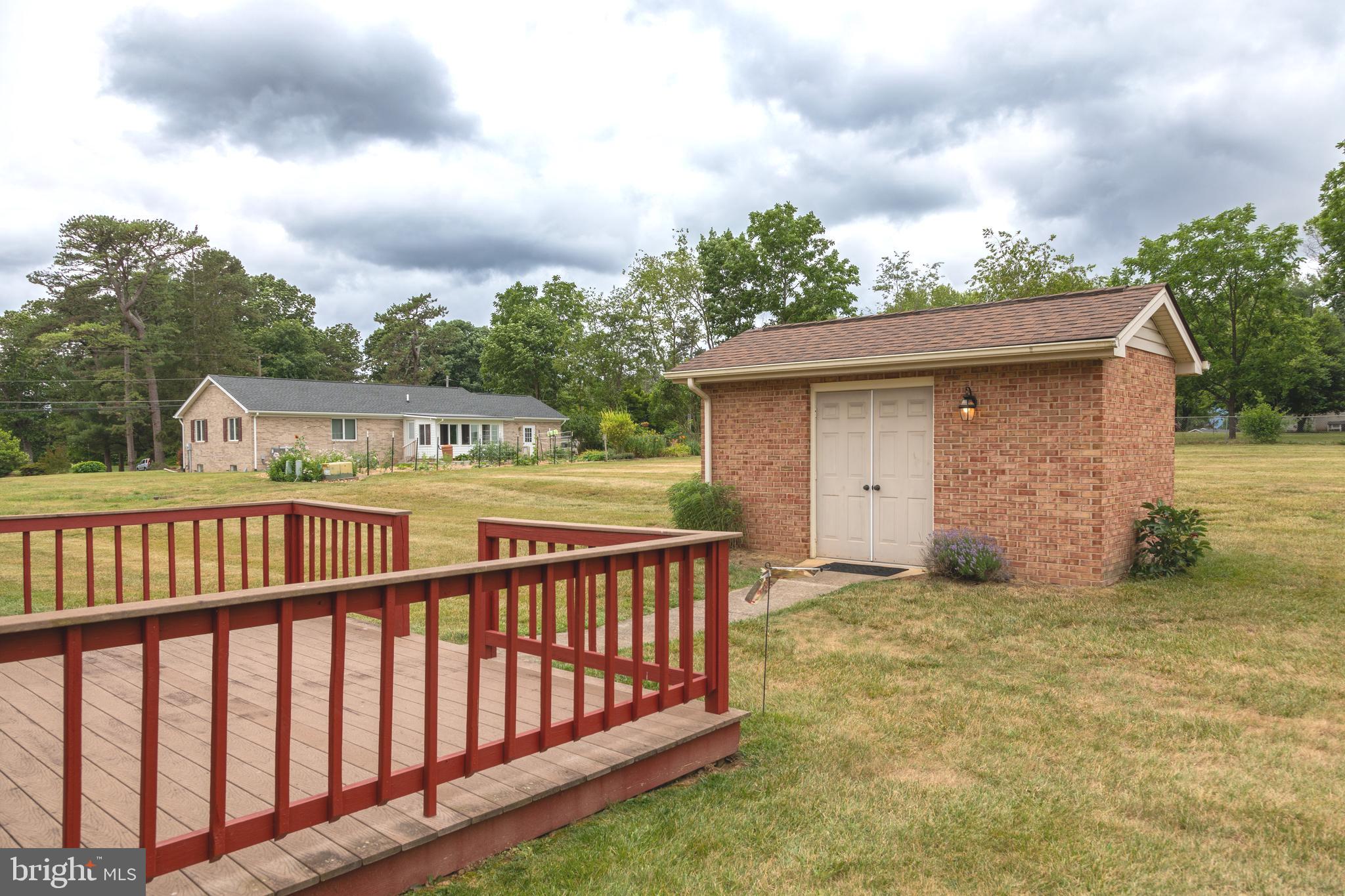 THE MEADOWS - Residential