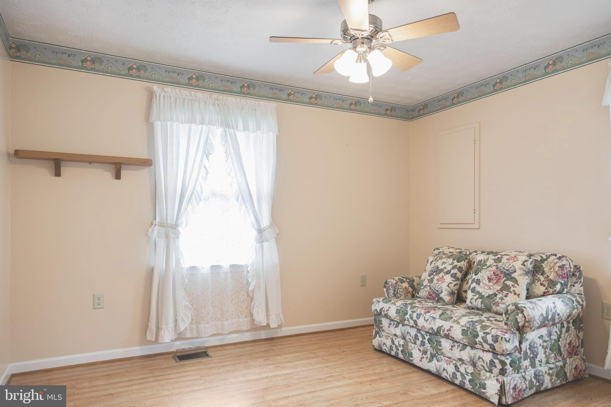 THE MEADOWS - Residential