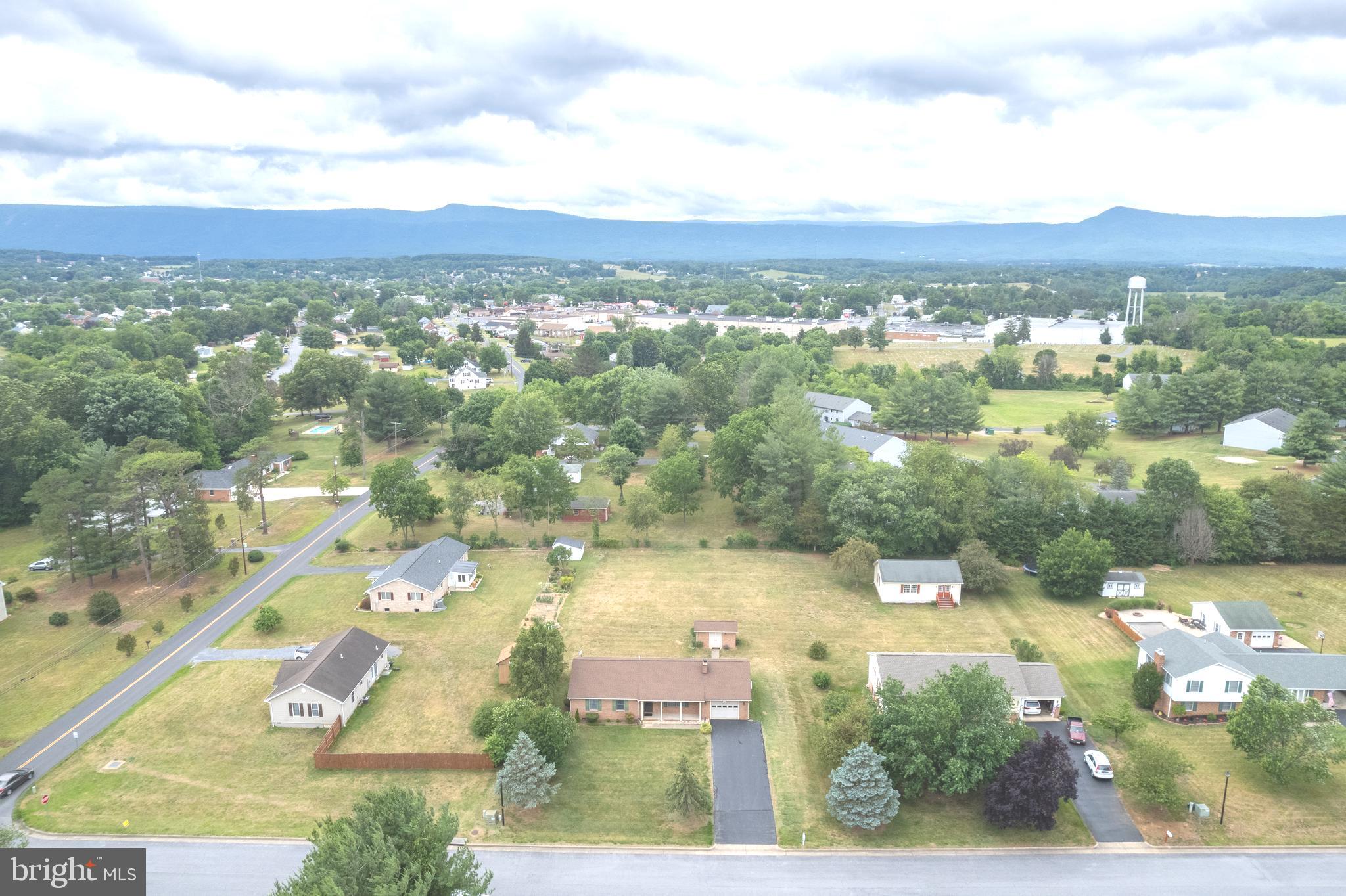 THE MEADOWS - Residential