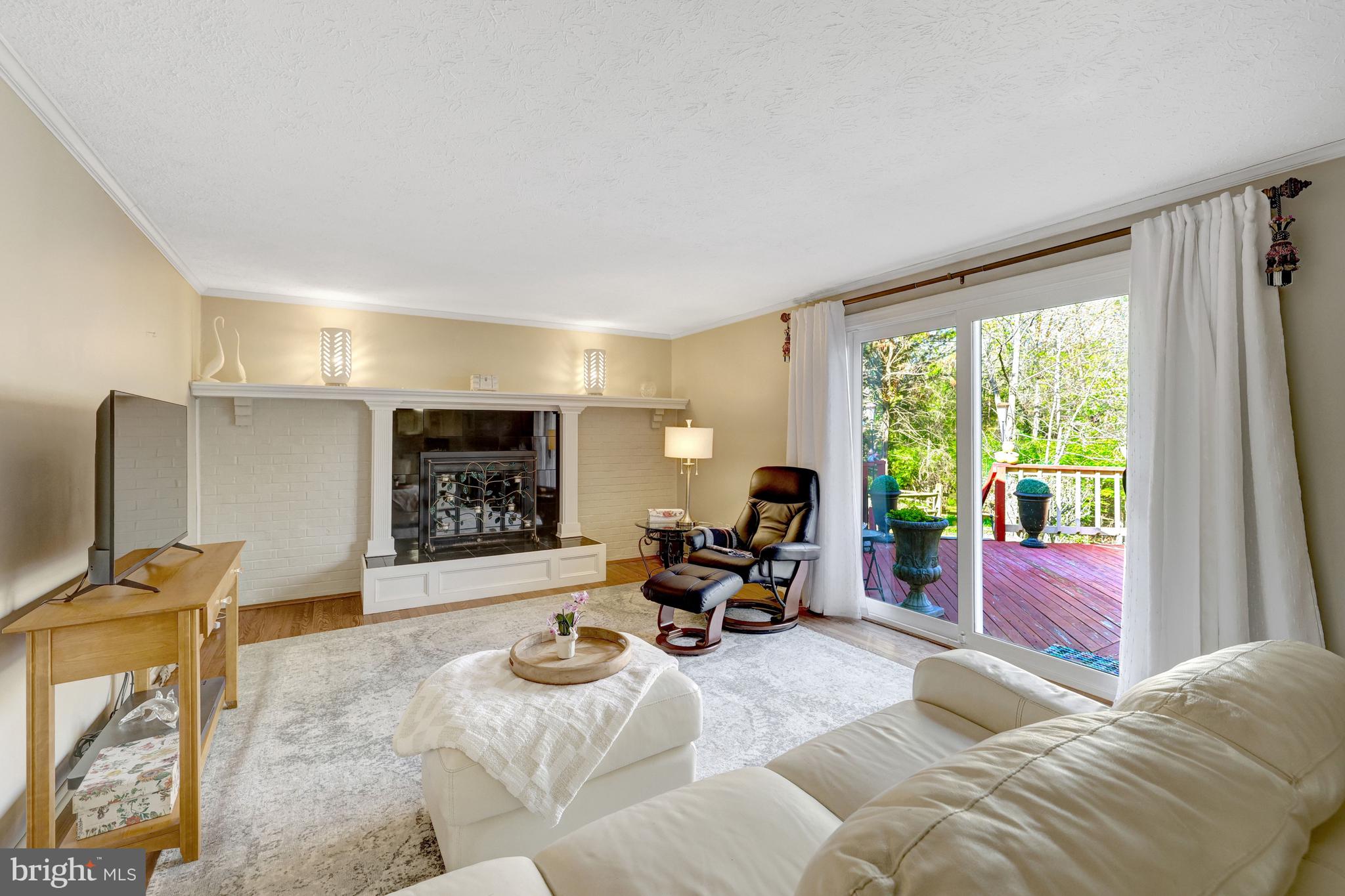 POLO FIELDS - Residential