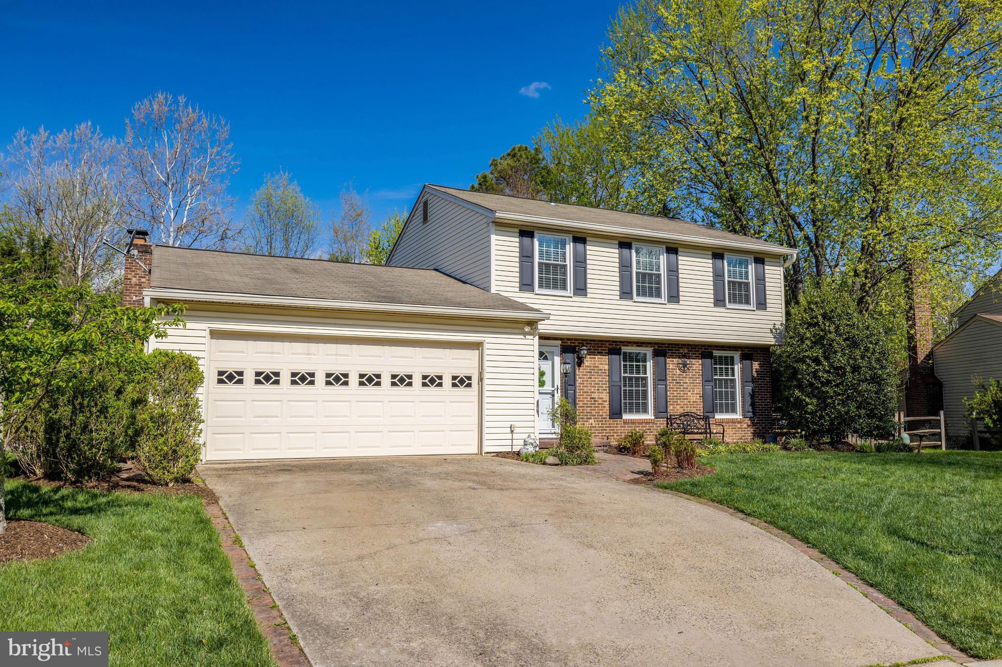 2212 STIRRUP IRON LANE