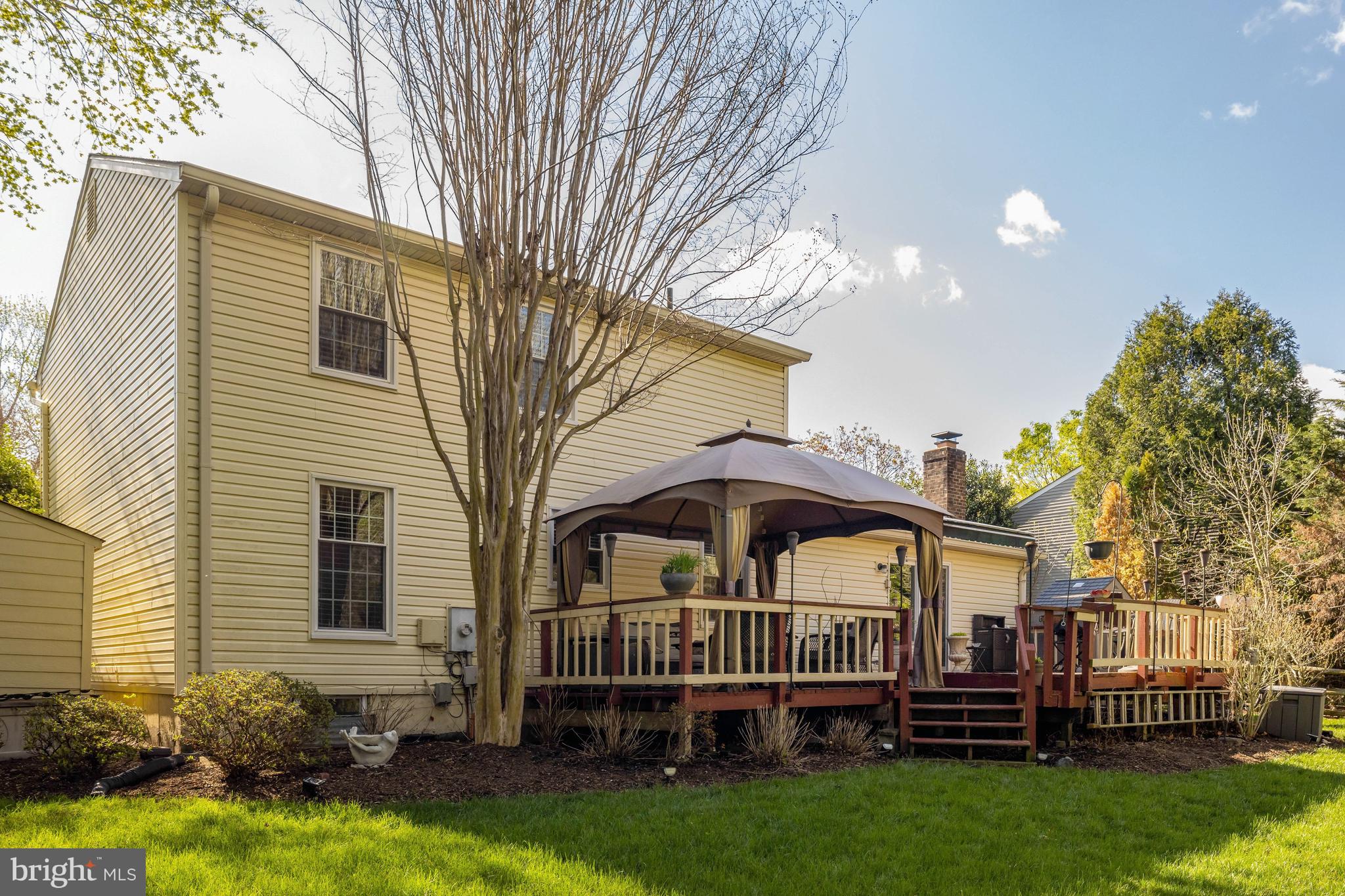 POLO FIELDS - Residential