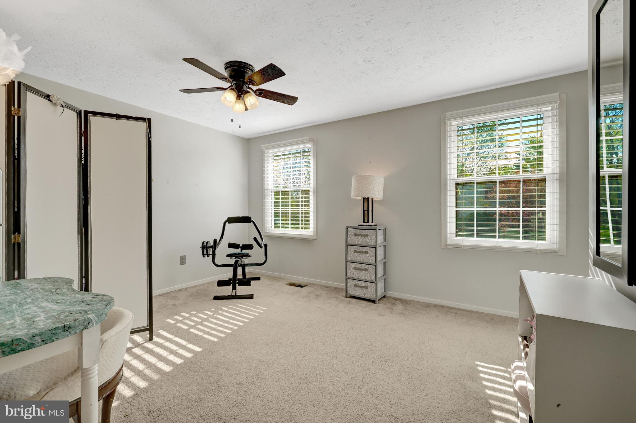 POLO FIELDS - Residential