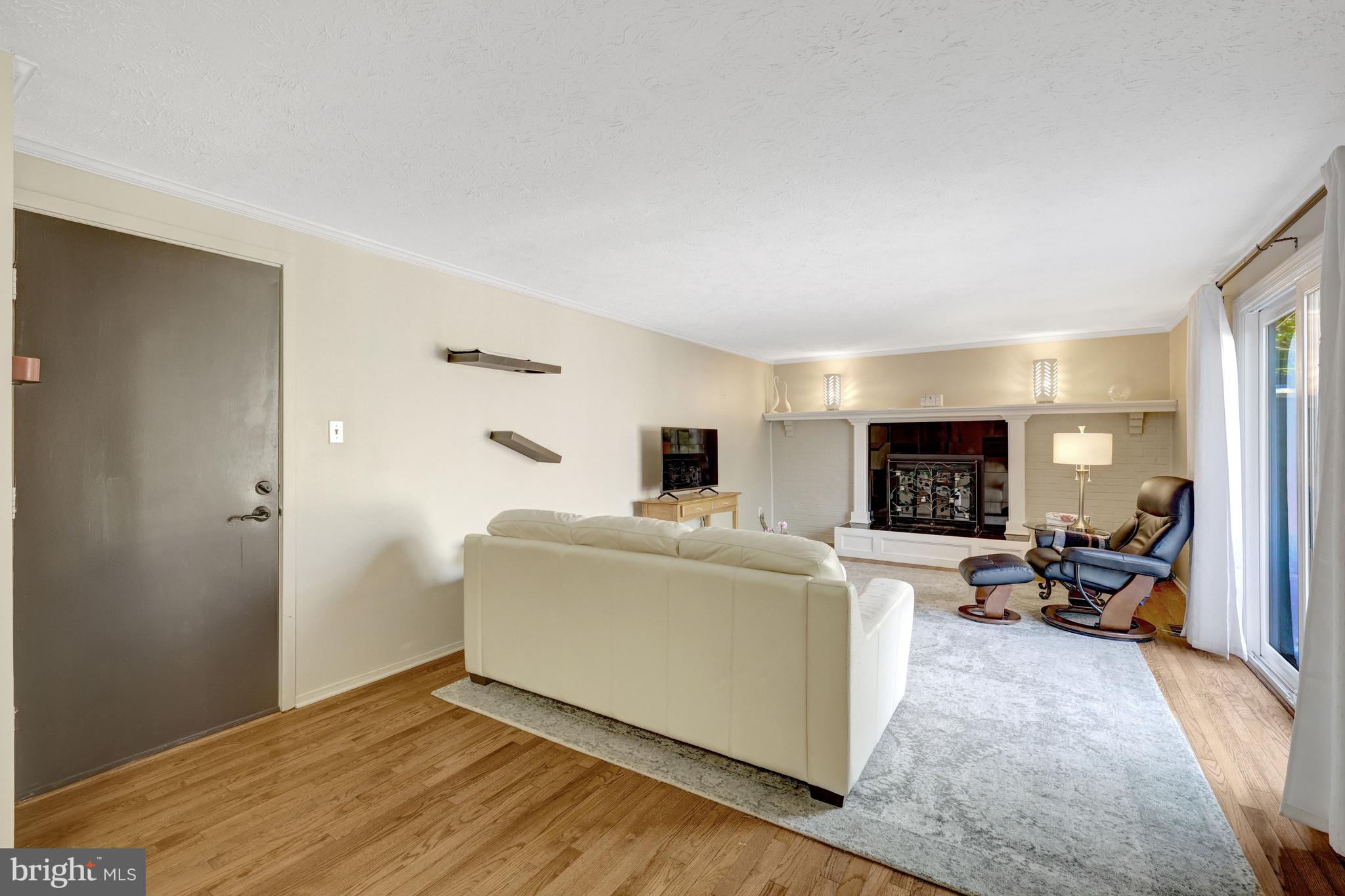 POLO FIELDS - Residential