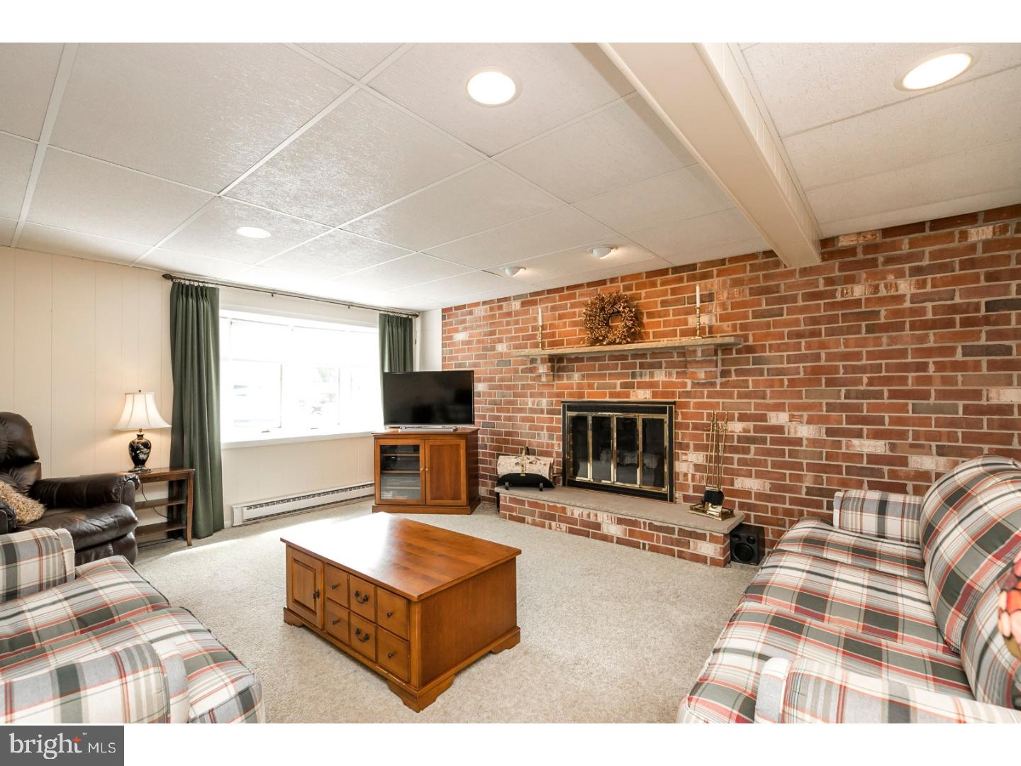 ROSE TREE WOODS - Residential