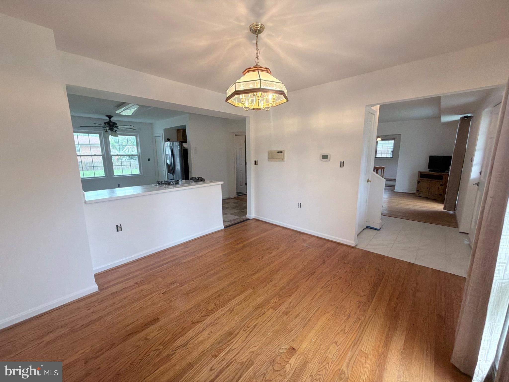 7006 CALVIN COURT