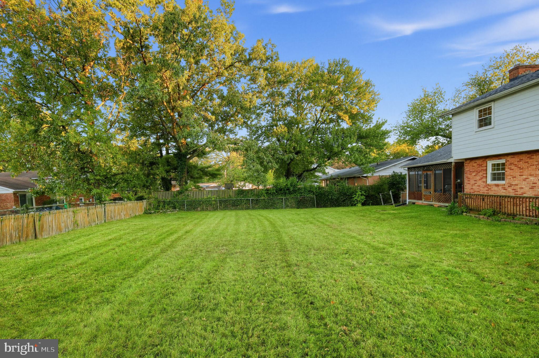 7006 CALVIN COURT