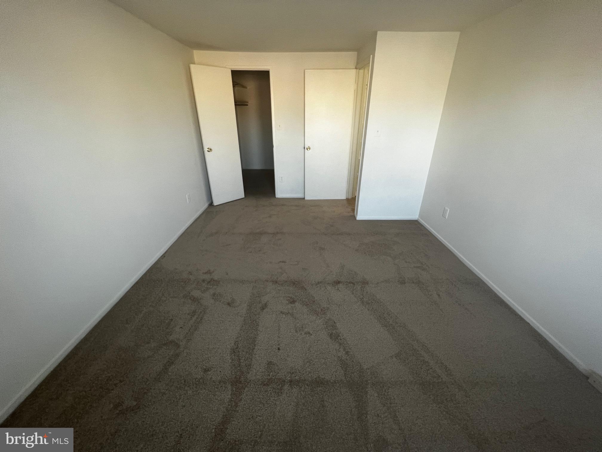 THOMAS CHOICE WEST - Residential Lease