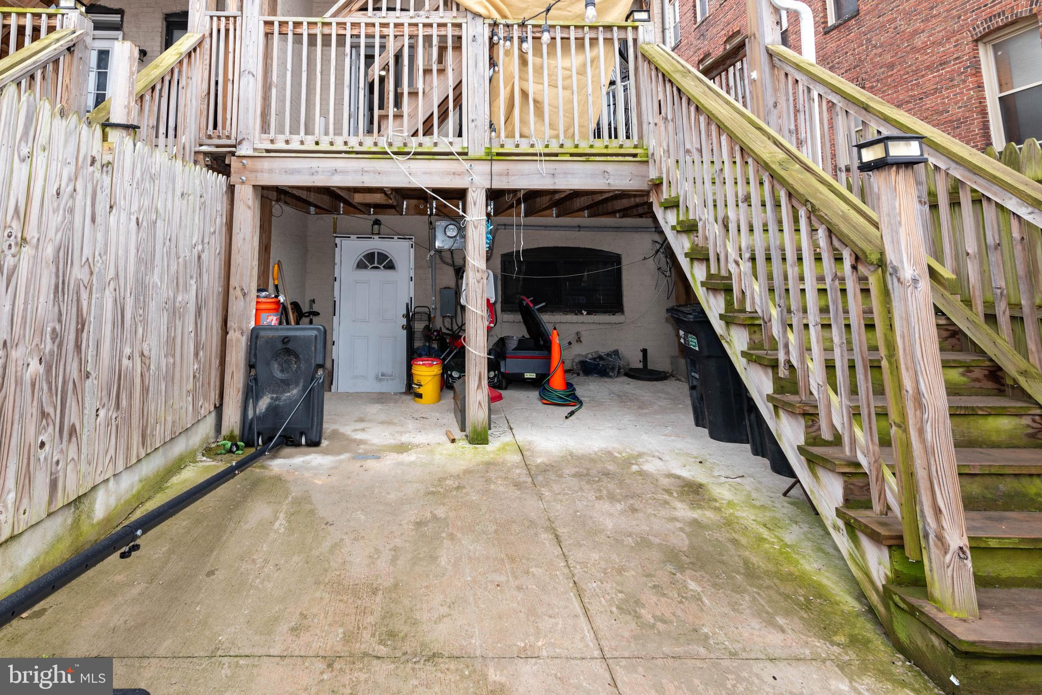 RESERVOIR HILL - Residential