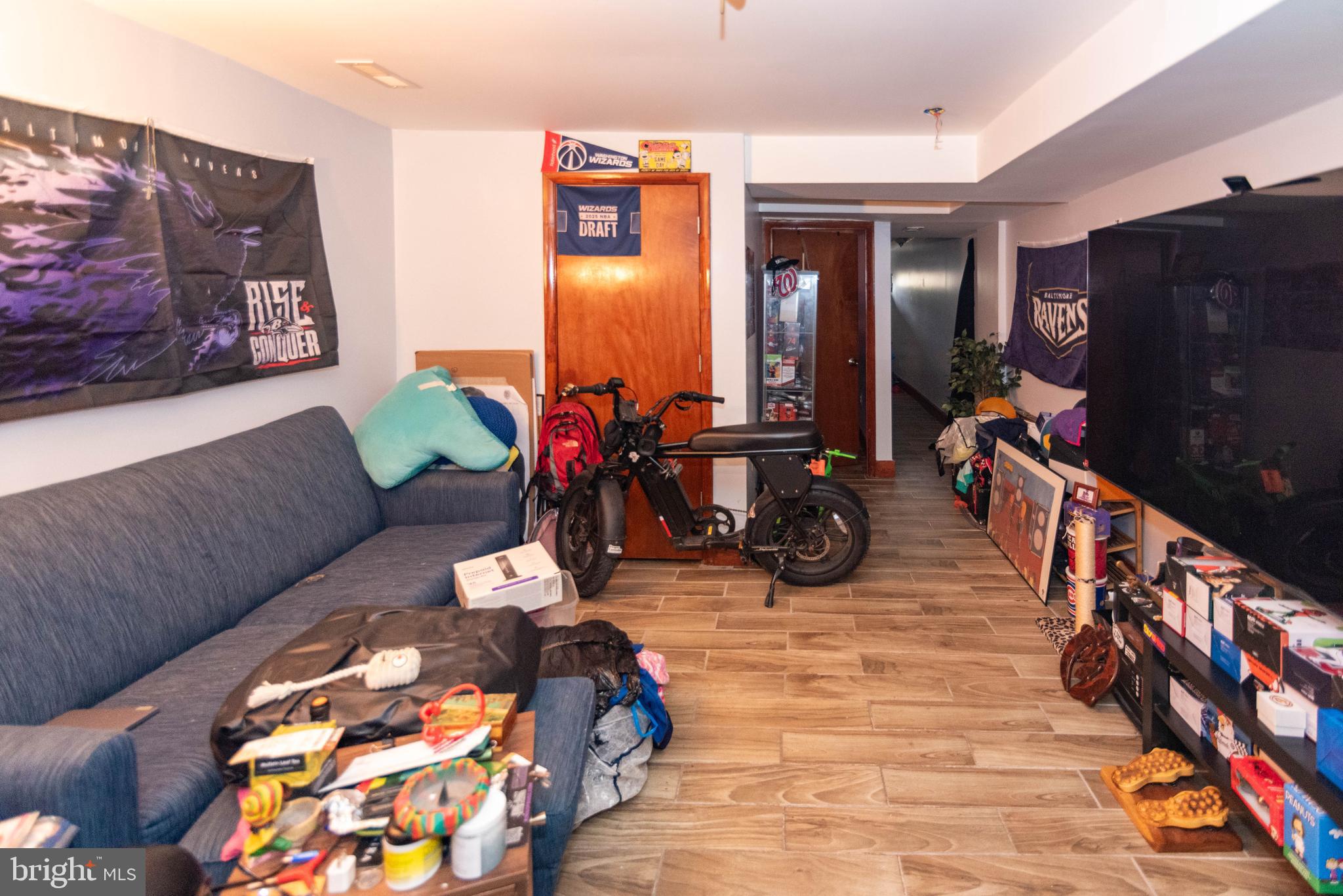 RESERVOIR HILL - Residential